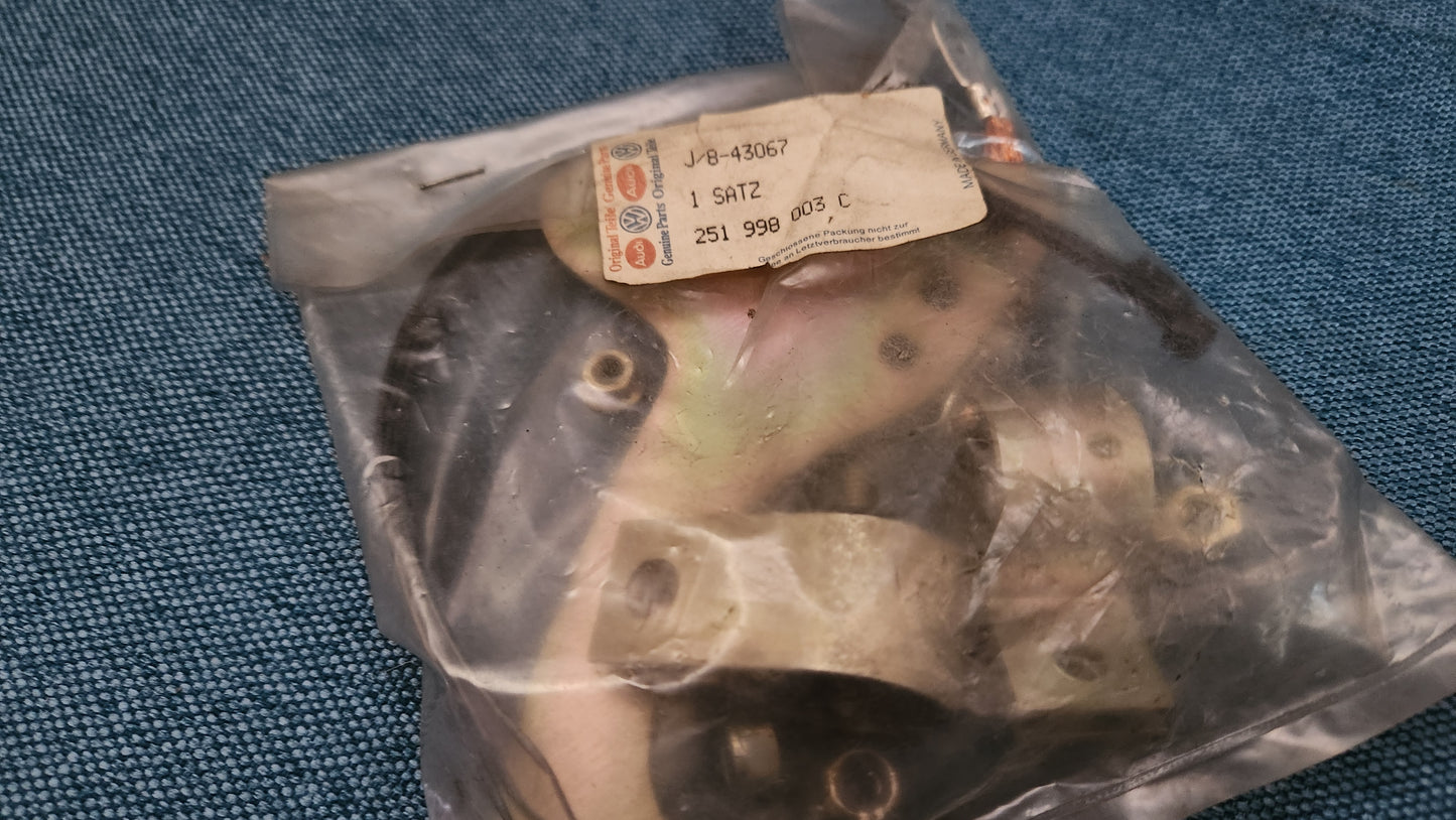 T3 Entstörkondesator Halter Radio Kondensator Nos 252998003C