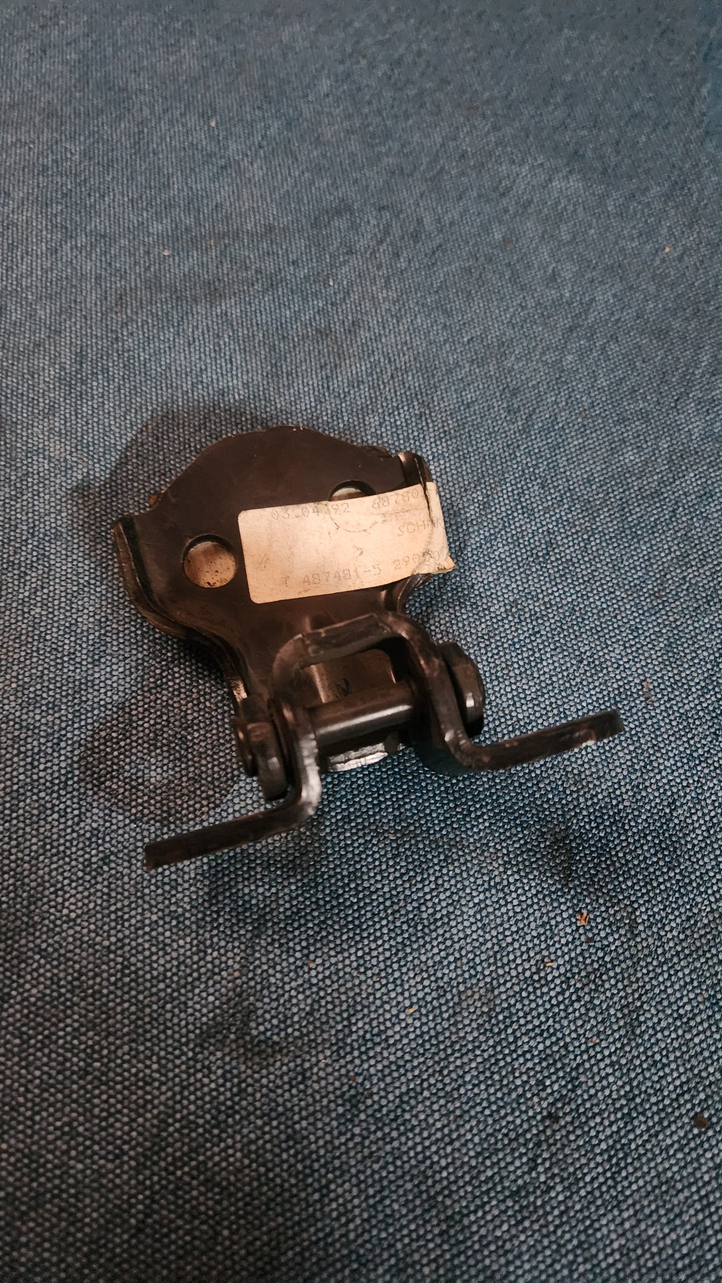 Toyota Corolla Türschanier Links 6878012020 Nos D6