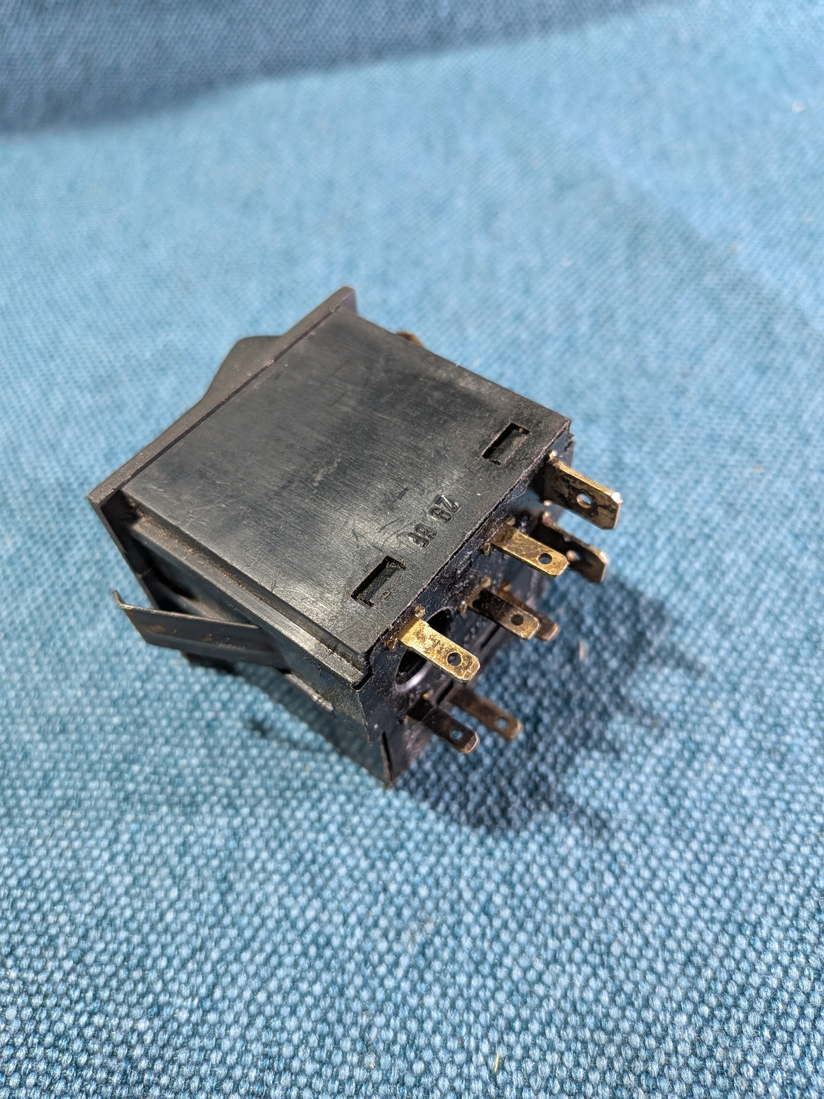 Light Switch Passat B2/Santana/Golf/Jetta/1/Polo 86C/LT1/Scirocco2 321941531K NOS B5