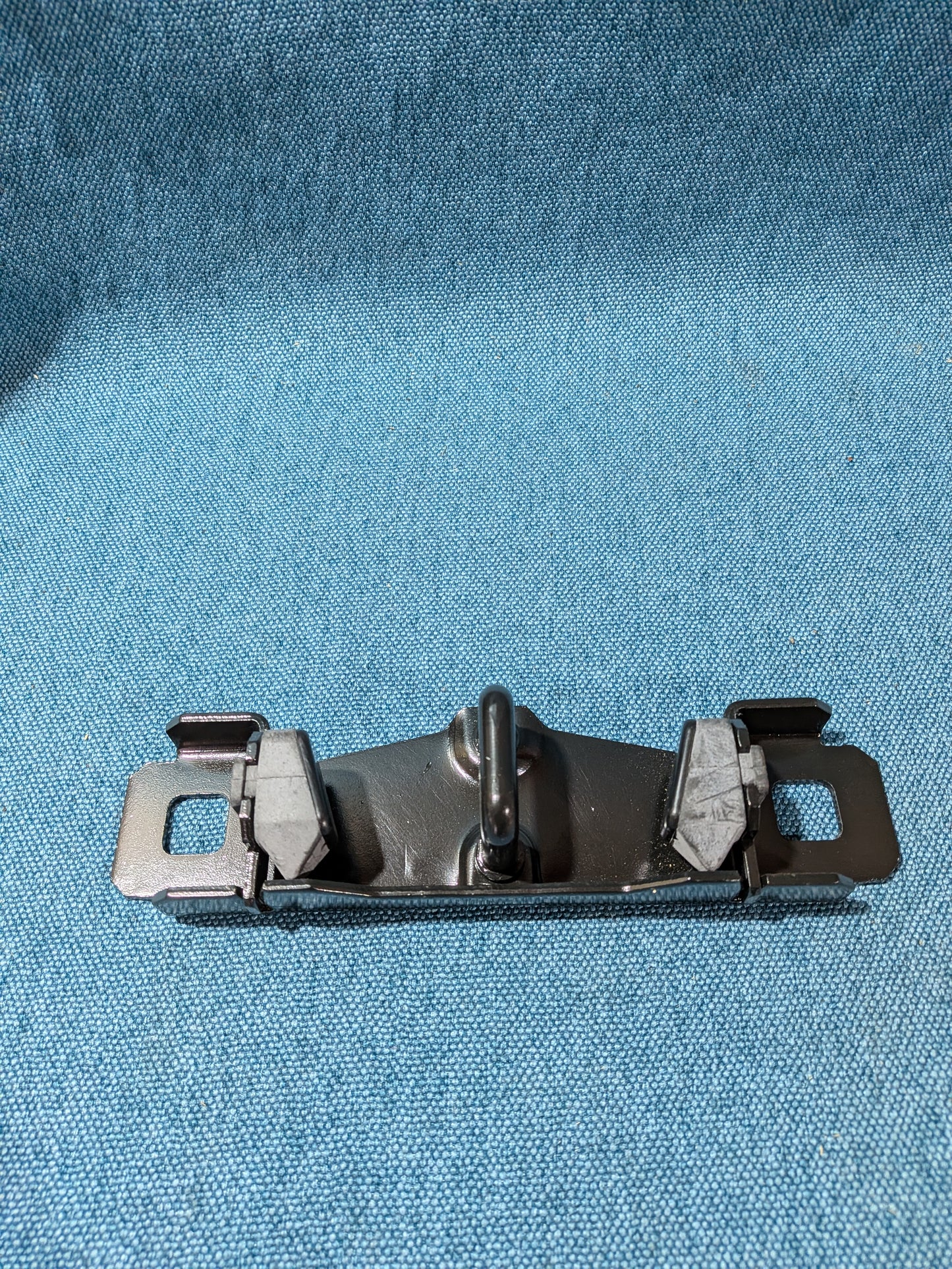 Verriegelungshaken/Schlossfalle Heckklappe Volvo S60 30753122 NOS J9
