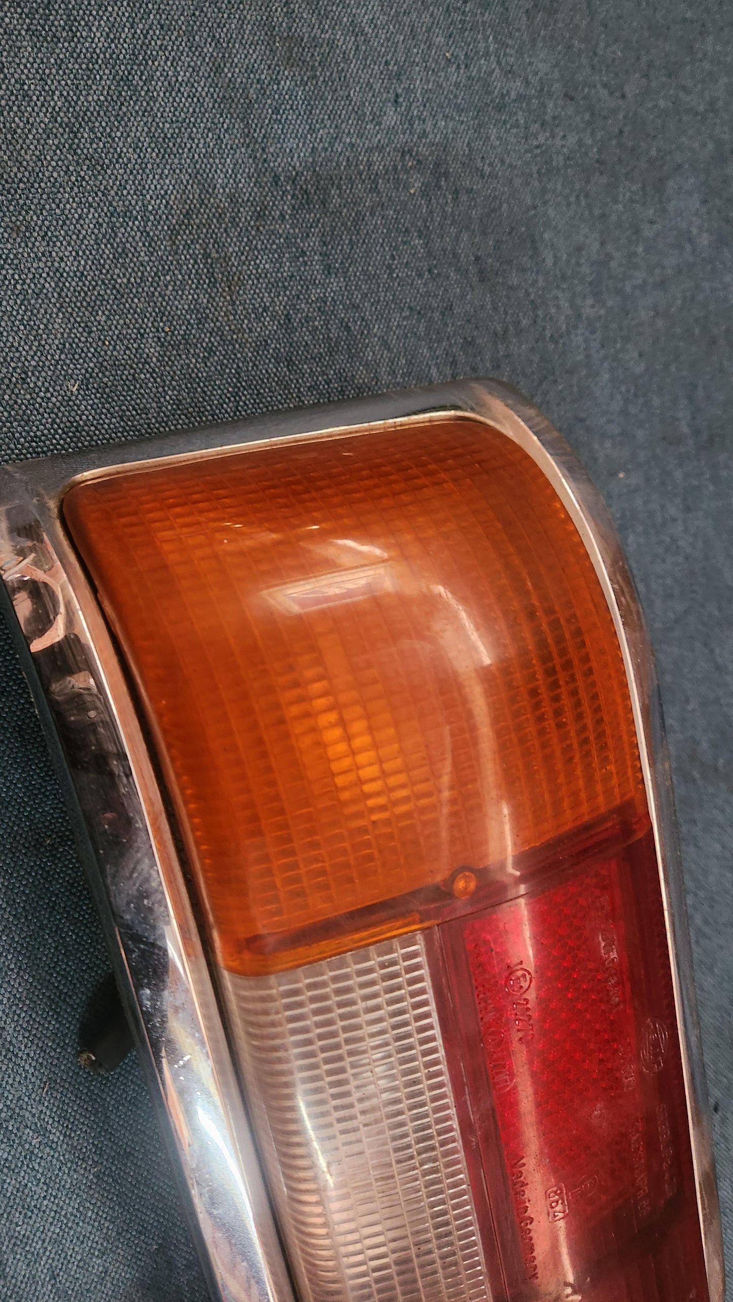 Rückleuchte Rücklicht W114/115 SRBBLPA4ZR Gebraucht F3