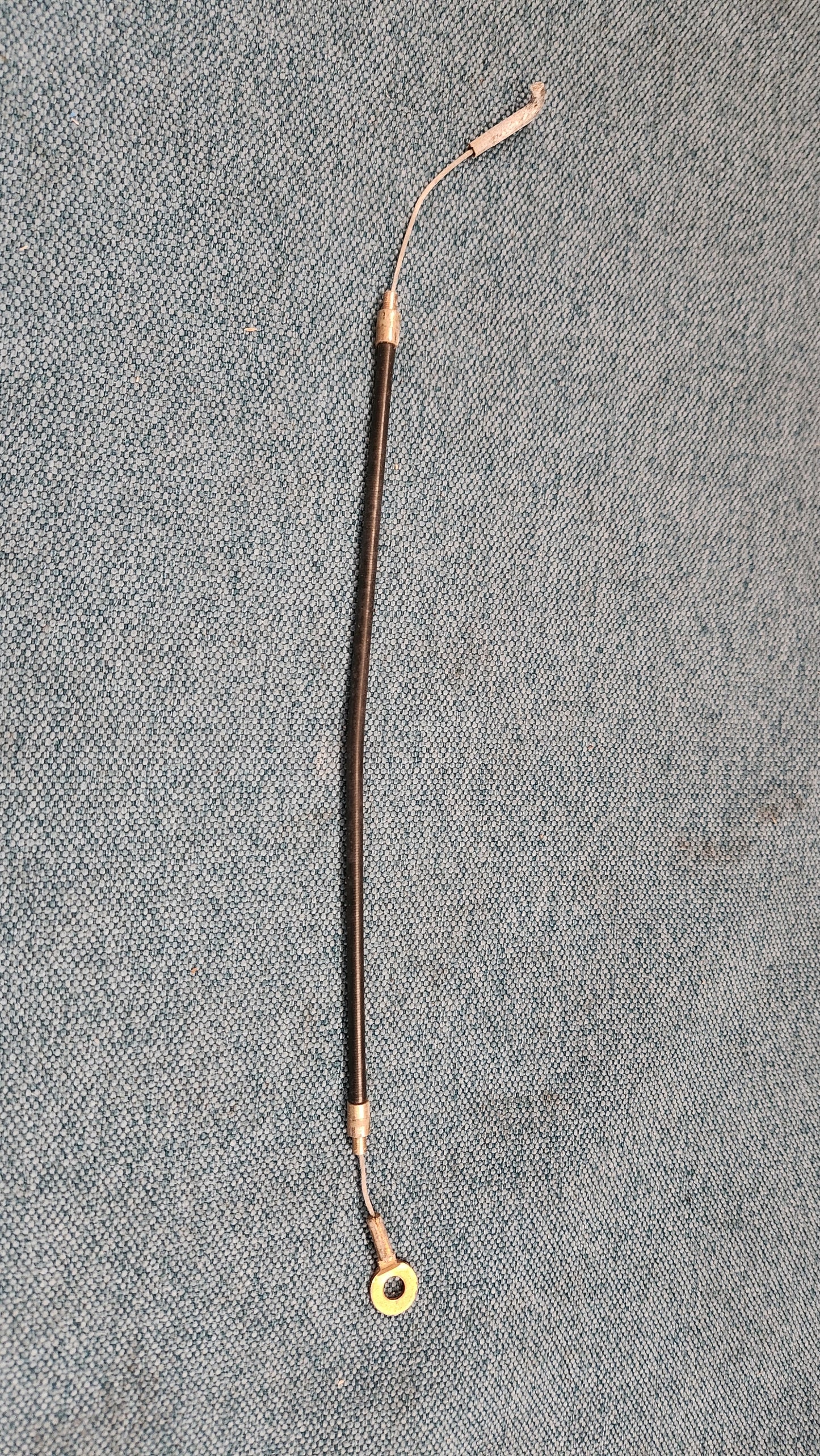 Seilzug für Lehnenentriegelung Porsche 911/912 91152121000 Nos L1