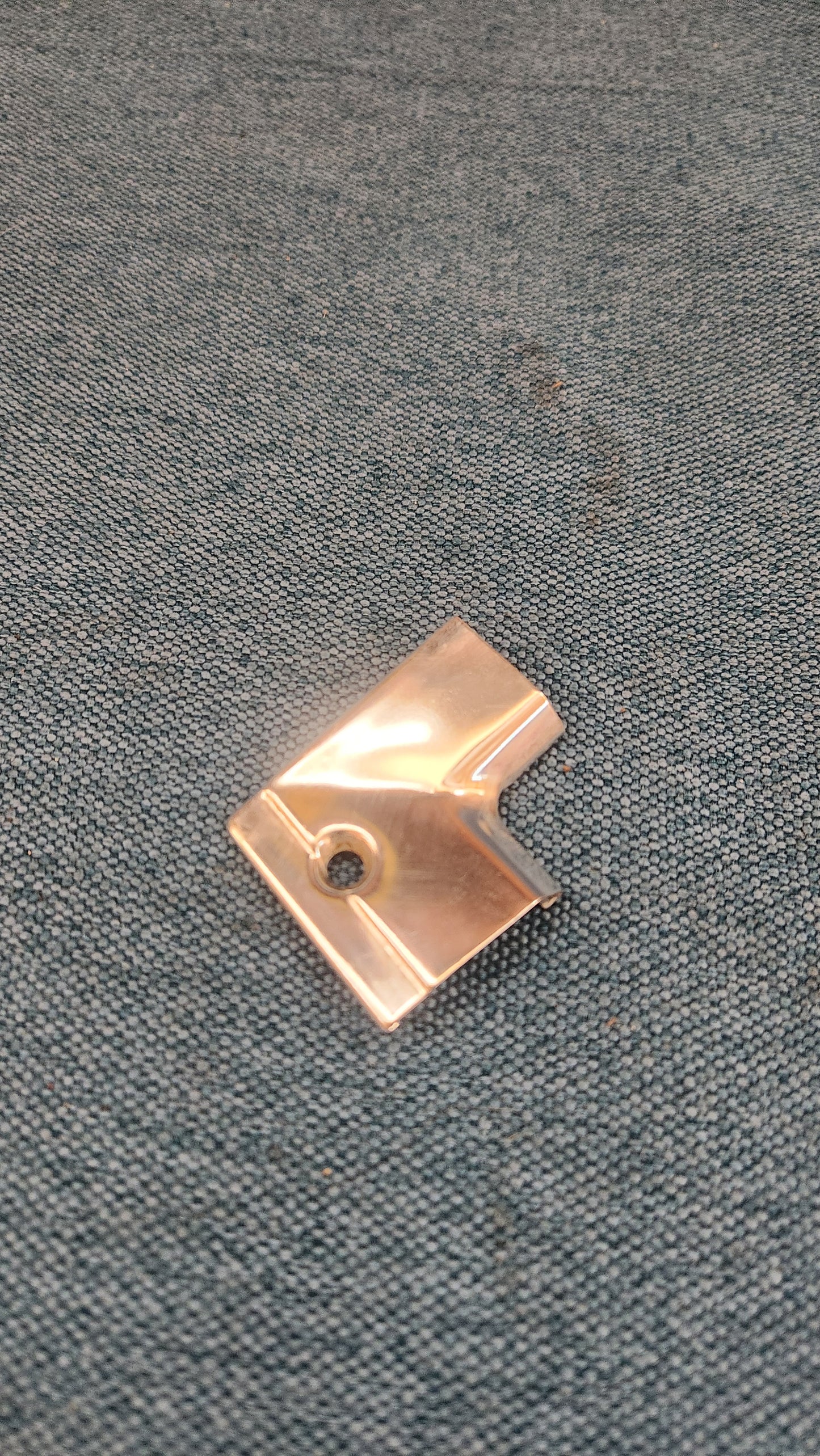 Chrom Endstück Zierleiste Audi 100 Typ43 C2 431853363D Nos L1