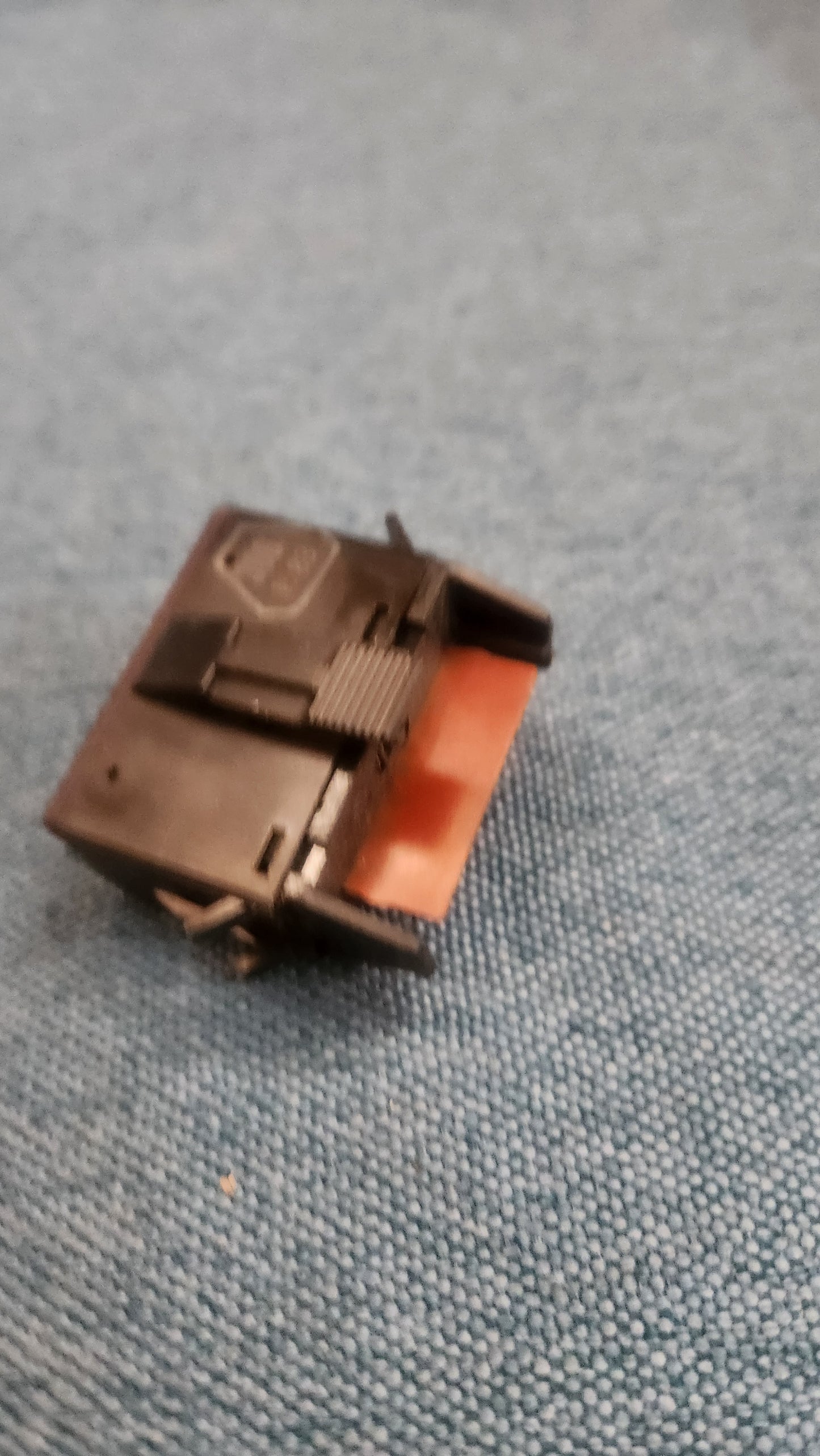 Kontrollleuchte Bremse Golf/Jetta/Scirocco/1/Caddy14D/T3 Bus 251919232C Nos K7