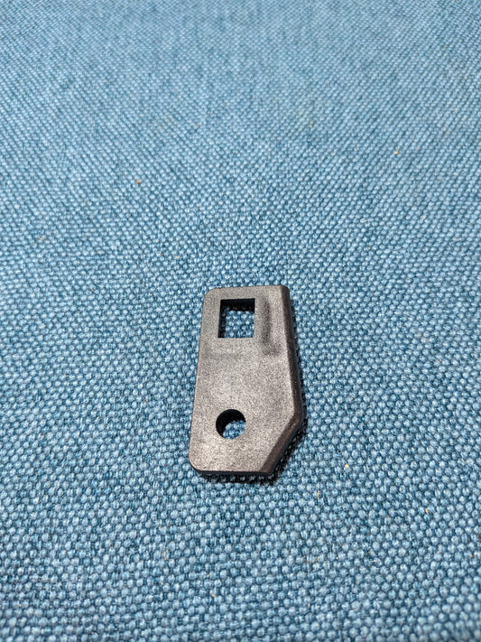Halter für Blende Audi A8 4D2 4D0853238A NOS A6