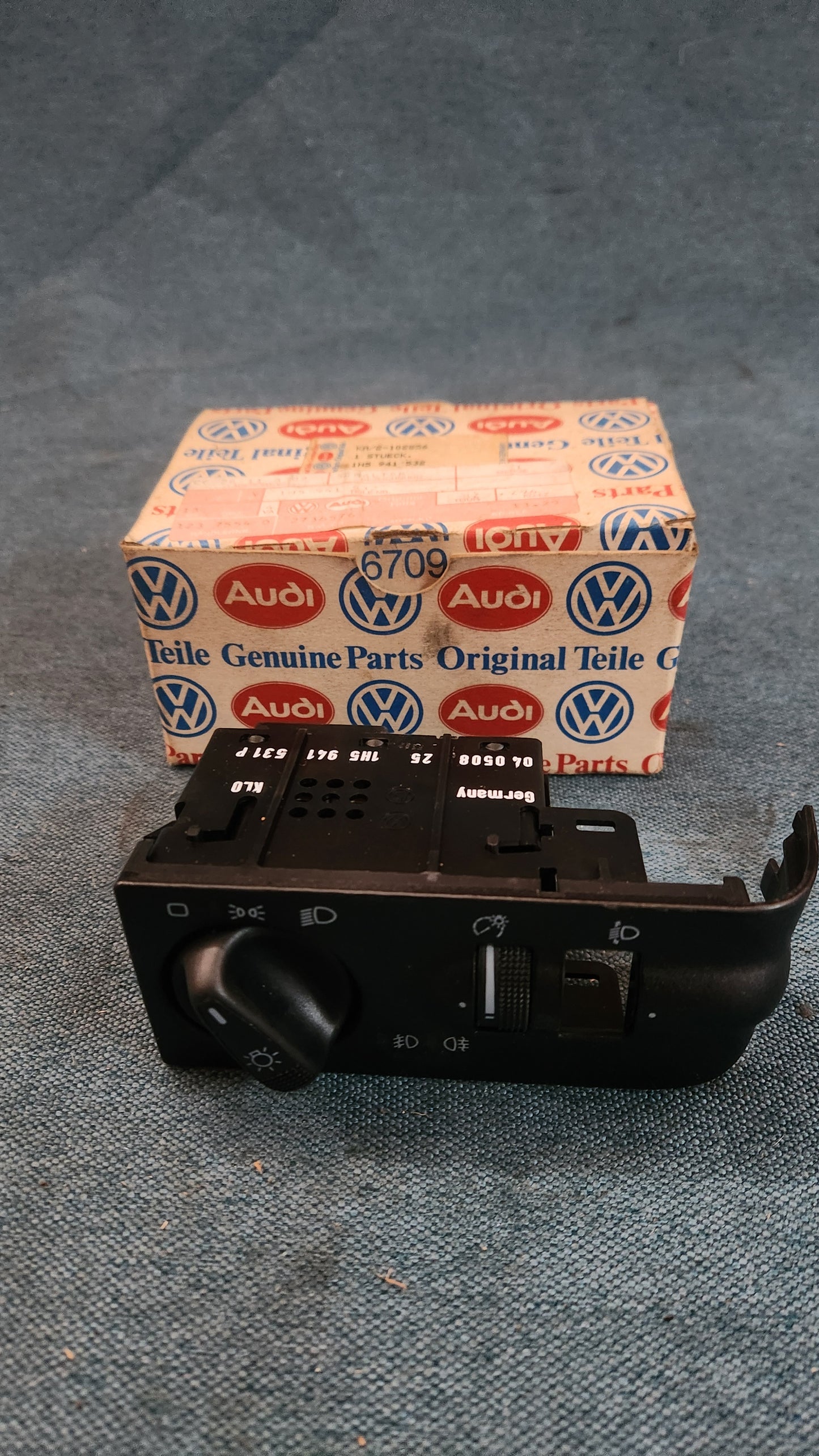 Golf 3/Vento Lichtschalter 1H5941532 Nos F7