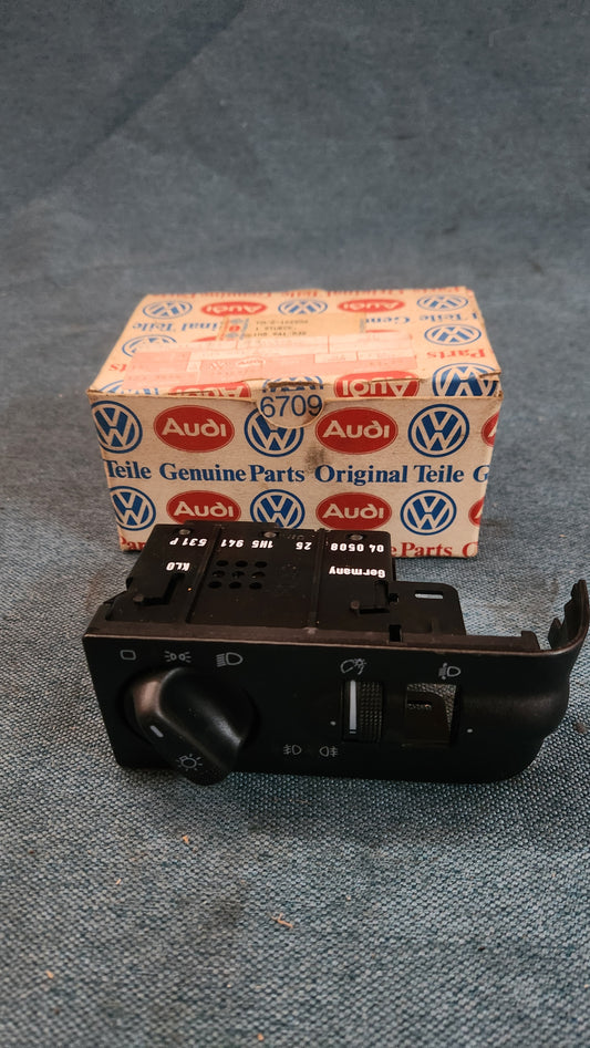Golf 3/Vento light switch 1H5941532 Nos F7