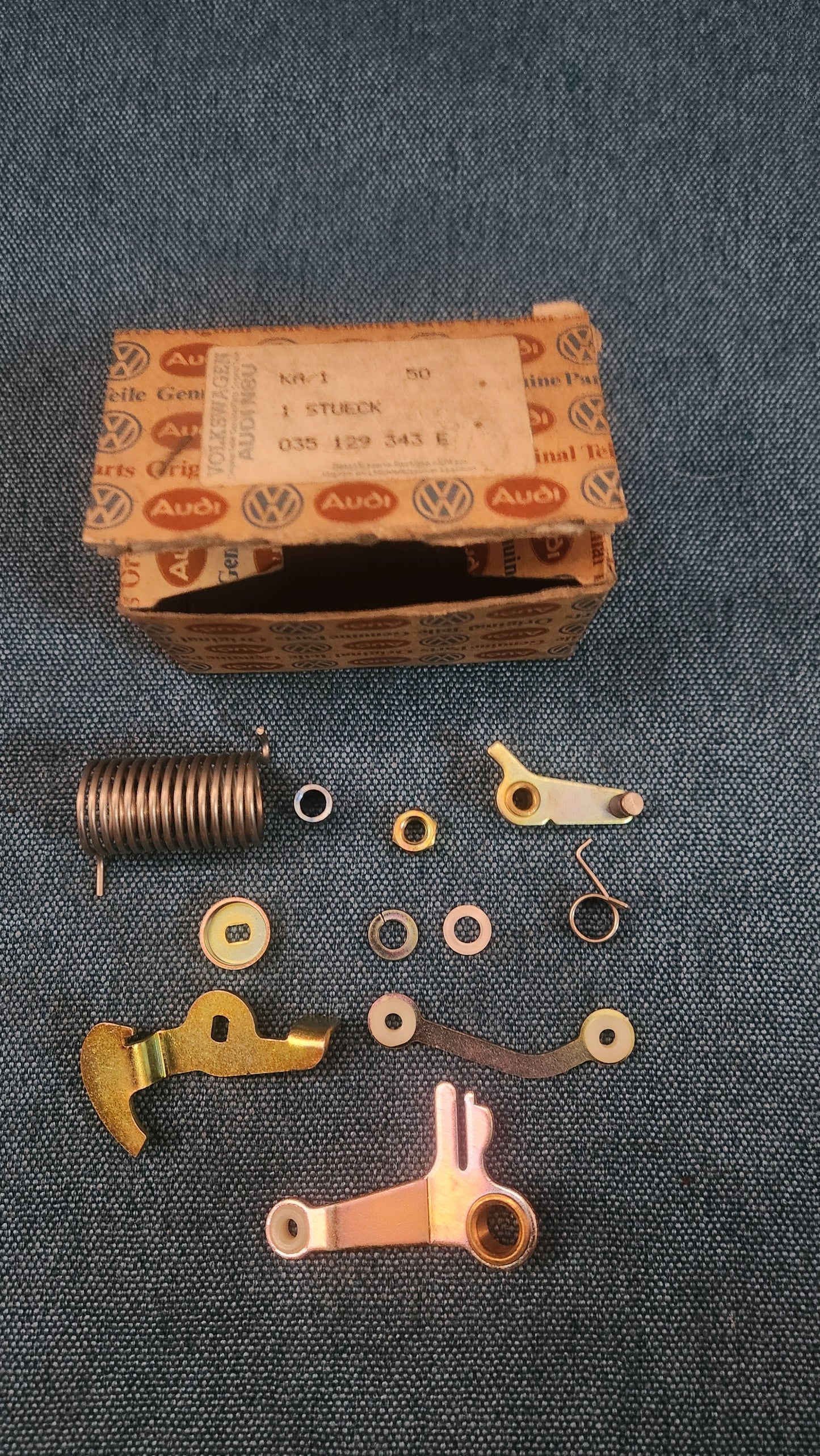 Drosselklappenhebel Golf2/Jetta2/Polo86c/Audi 100 C3/C4 035129343E Nos G9