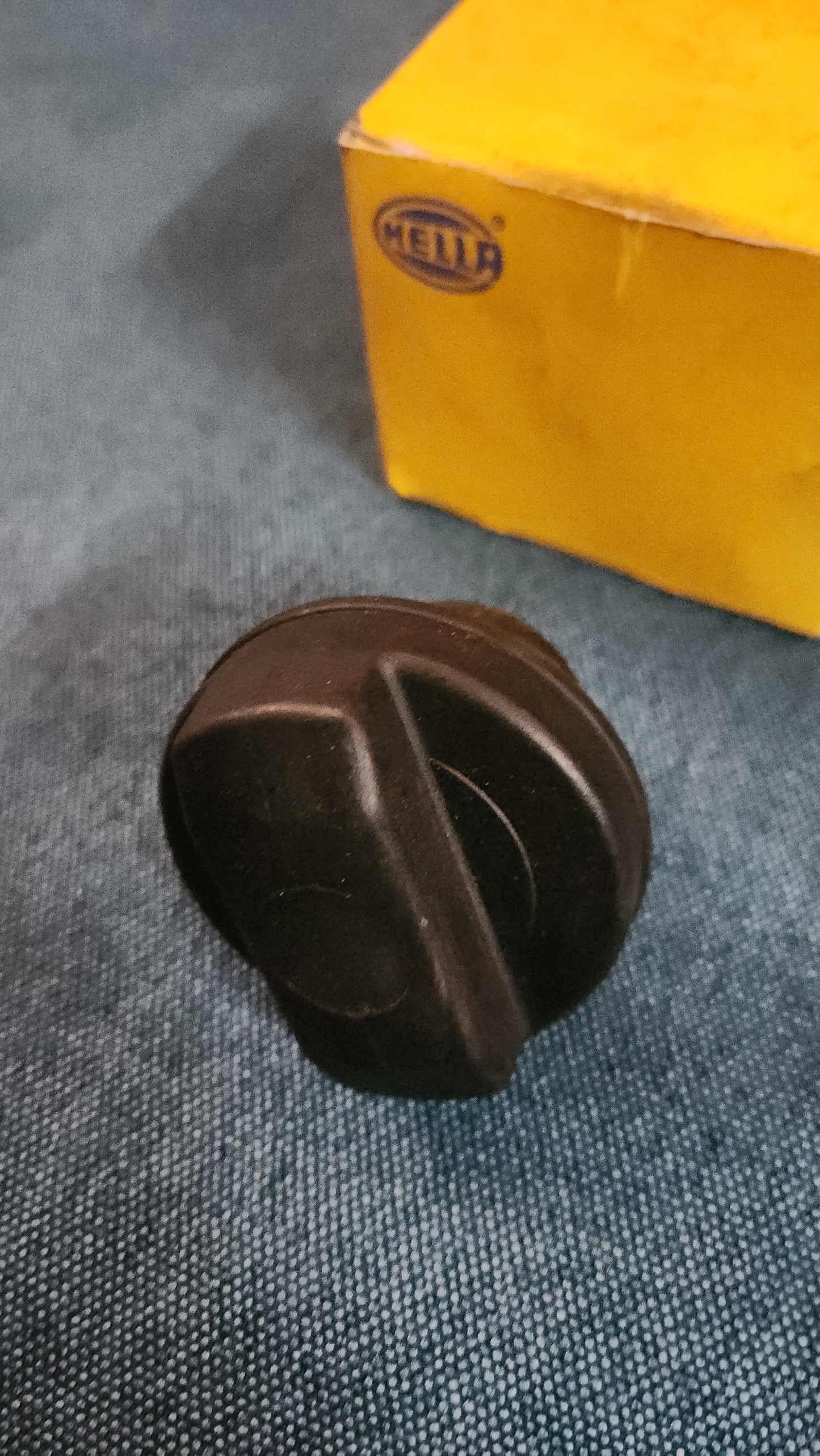 Tankdeckel Verschluss Porsche 911/Opel Astra/Corsa 8XY006481101 Nos G5