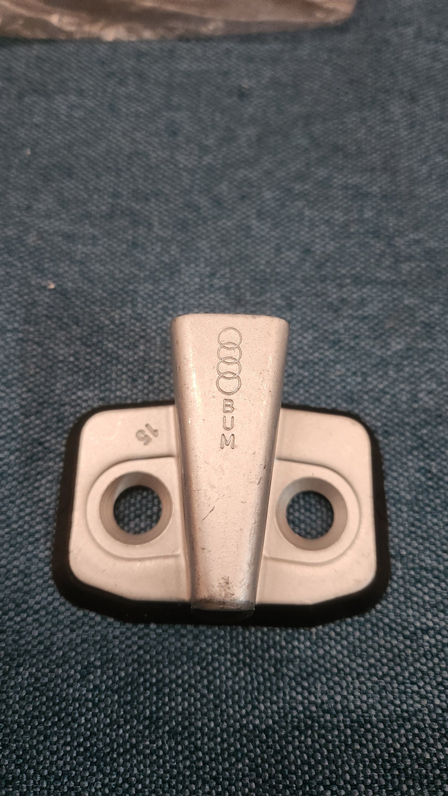 Türschloss Platte Audi 80 B3/B4/100/200/C3/C4 4A0837035 Nos H3