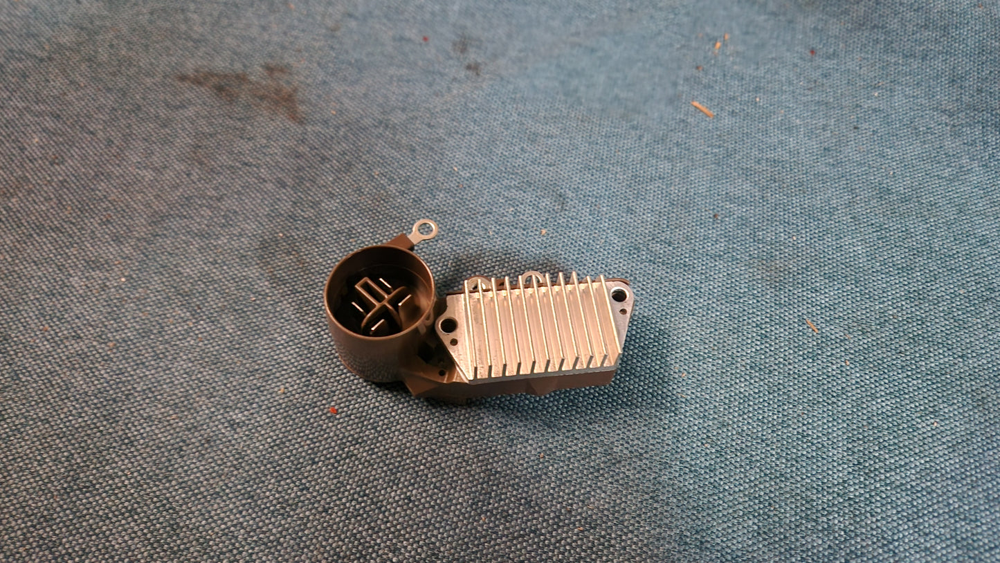 Honda Accord D4 126000-2020 Alternator Regulator Nos A1