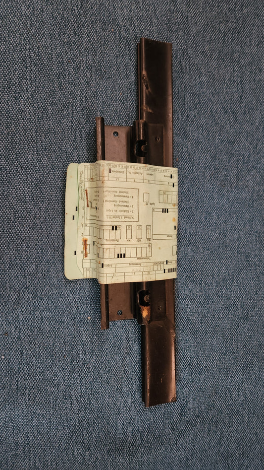 Schiene Fenster/Scheibe Audi 80/Passat/B1 823837571 Nos K5
