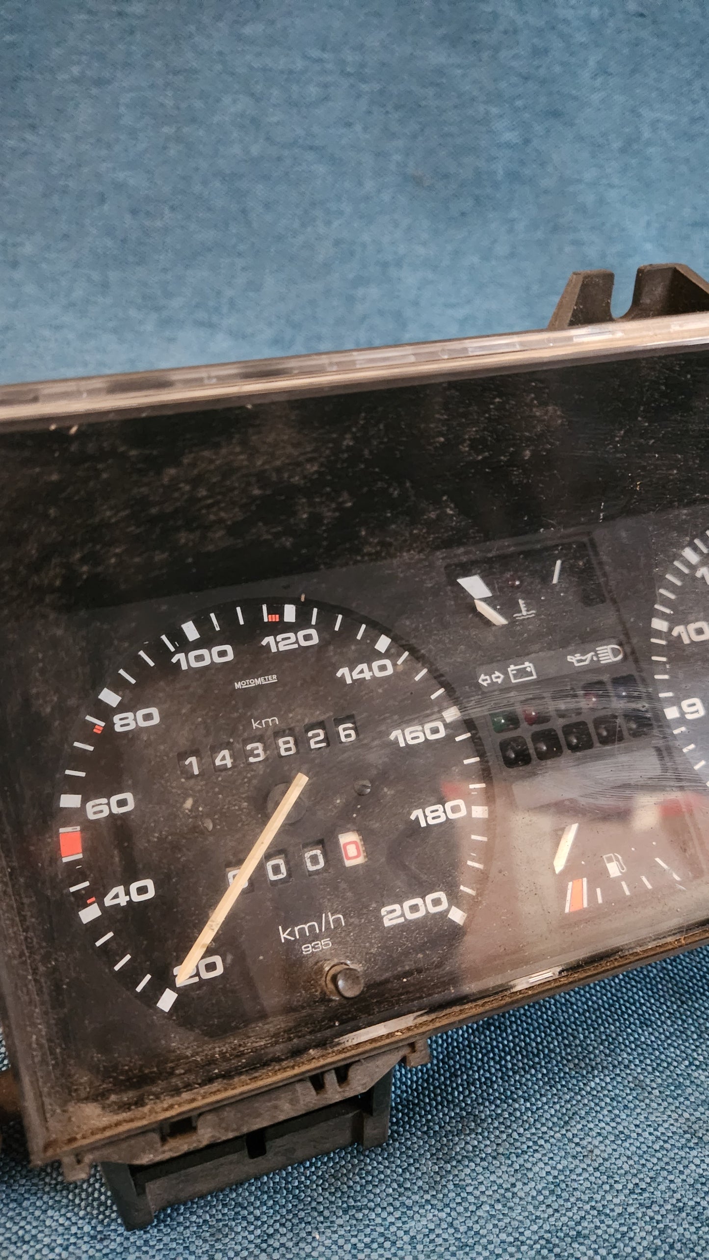 Speedometer Old ZE Golf/Jetta/2 1.3L 191919033CA Used N3