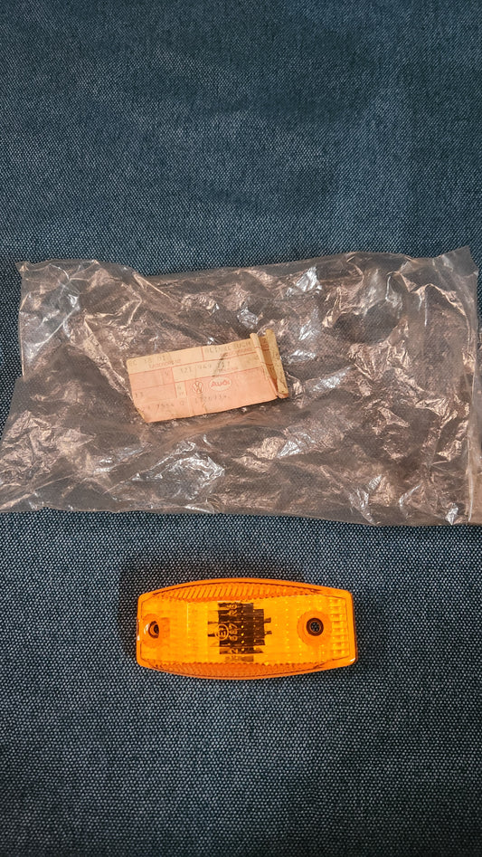 Seitenblinker Golf1/Jetta1/Passat32B B2/Scirocco1/2/Porsche 924 321949117 Nos G5