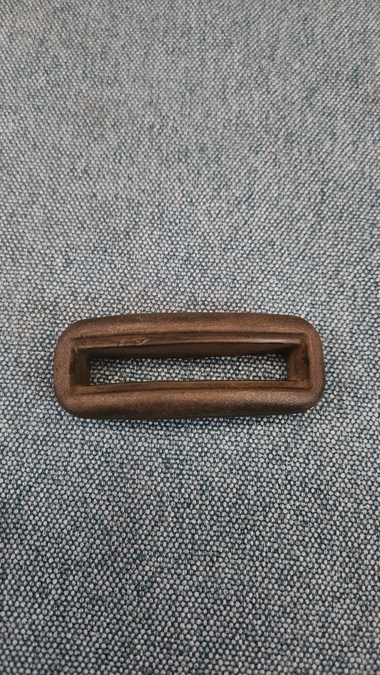 Verkleidung für Sitzentriegelung Caddy14D/Golf/Jetta/1/2/Polo 86C/Scirocco/2/Passat/32B 191881607 Gebraucht A10