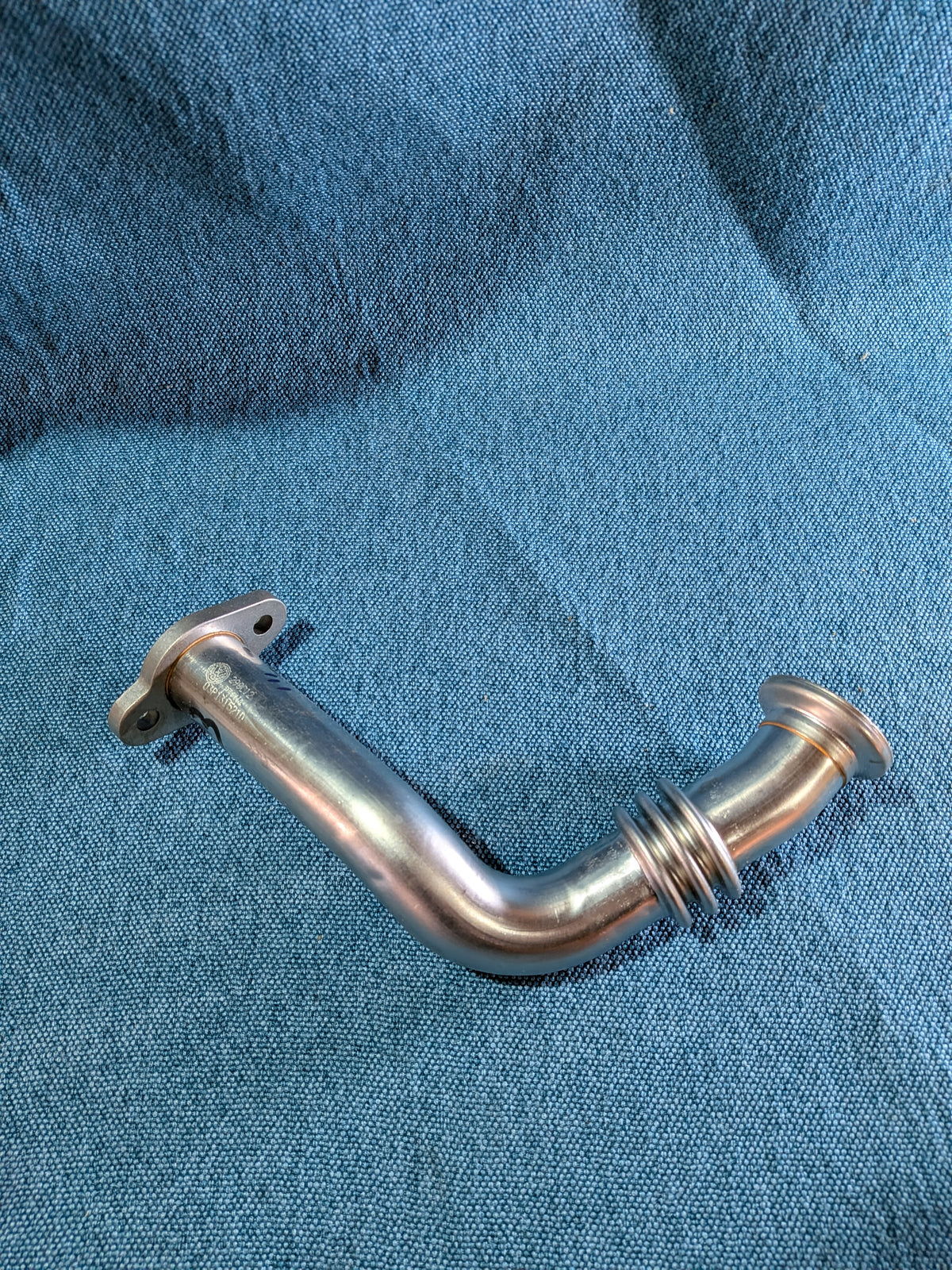 Rohr für AGR Polo/6R 03P131521D NOS B18