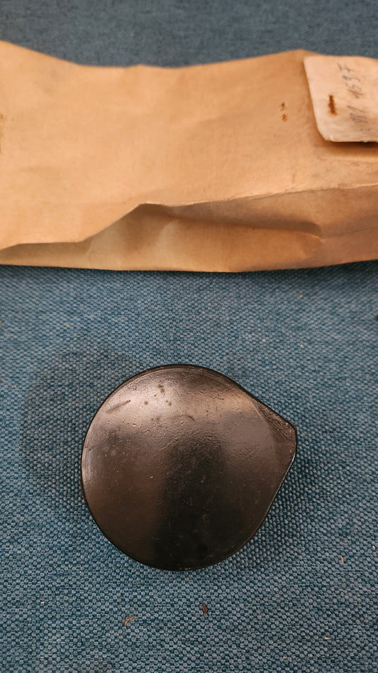 Verstellnocken für verriegelbare Sitzlehne Käfer Typ 1 Karmann Ghia Kübelwagen  113881159F Nos S1