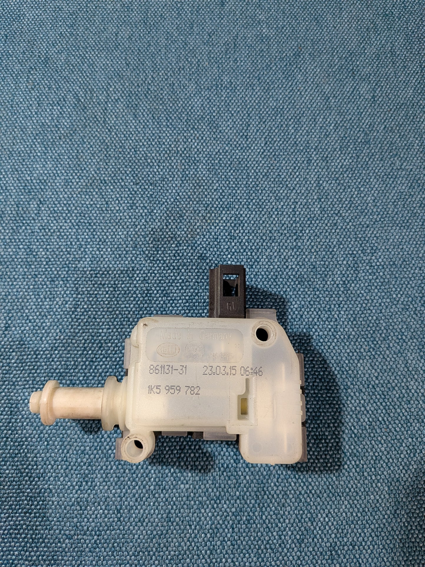 Stellmotor ZV Hella Audi TT/Passat 3B/BG/Golf 4 1K5959782 Gebraucht A13