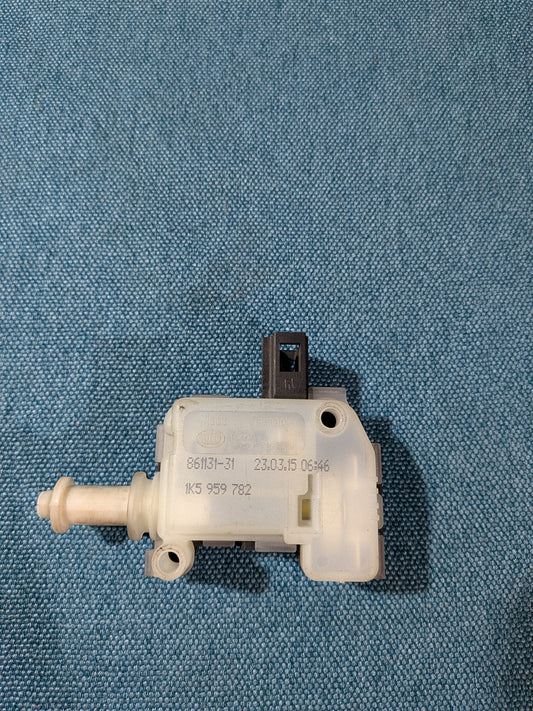Actuator Central Locking Hella Audi TT/Passat 3B/BG/Golf 4 1K5959782 Used A13