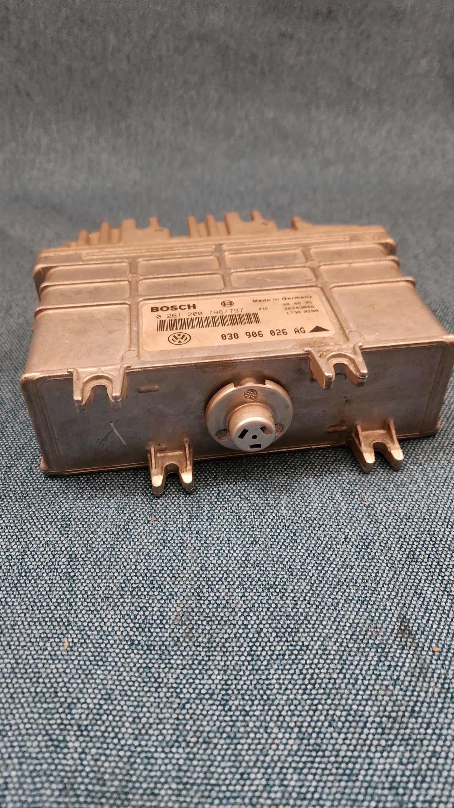Motorsteuergerät Polo 86C 1.0L 030906026AG Gebraucht M4