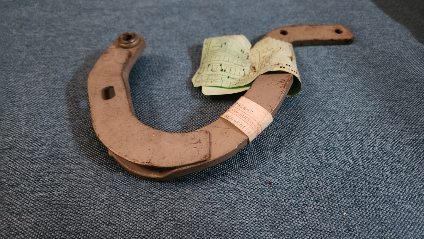 Schanier Heckklappe Rechts T2 Bus 211829642 Nos K5