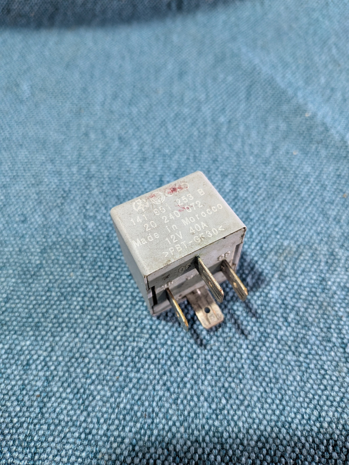 Relay 53 Horn Golf/3/4/Vento/Bora/Passat/B3/B4/3B/BG/Audi 80/B3/B4/A4 B5/A6/C4/C5/C6 141951253B Used B16