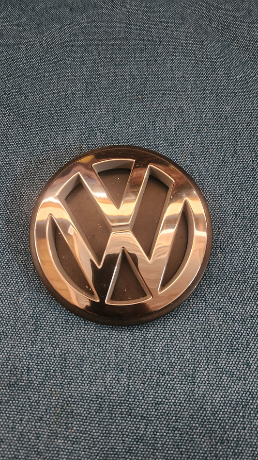 Emblem Tailgate T3/T4 Bus 701853601 Nos L8