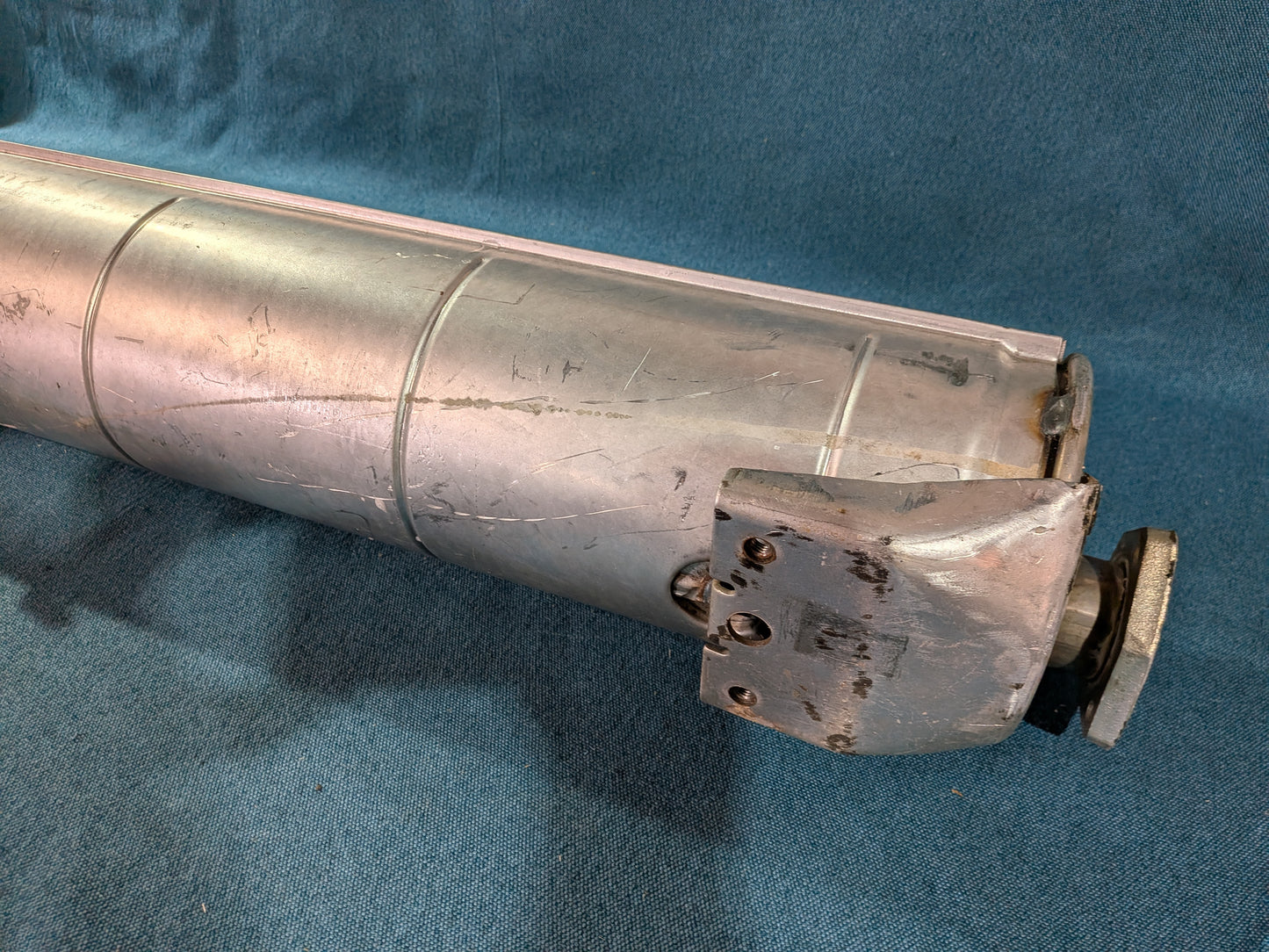 Endschalldämpfer 1,7D T3 Bus 033251051D NOS A19