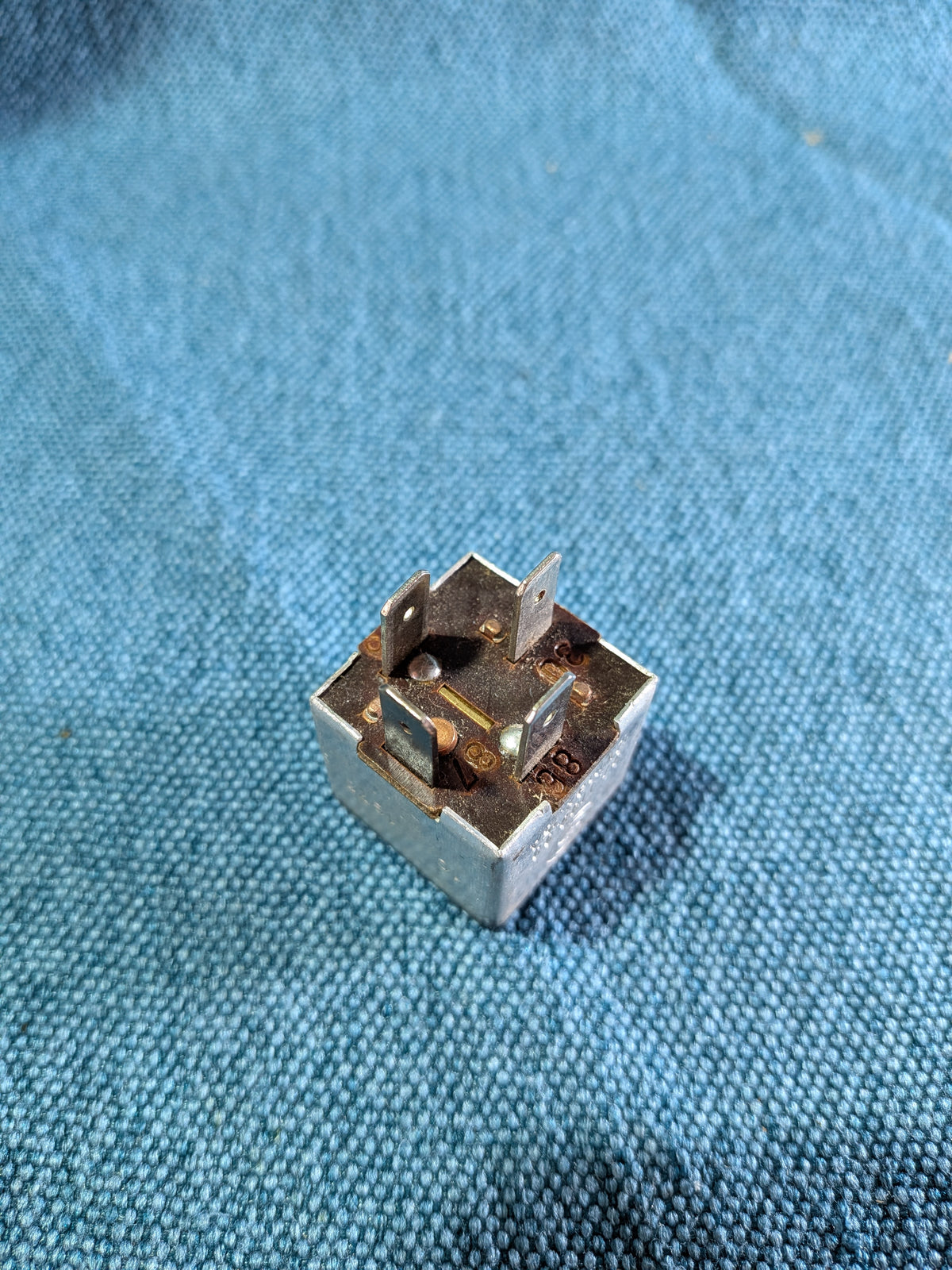 Standard relay Beetle/Type 3/Karmann Ghia/T2 Bus 311963141B Used B16