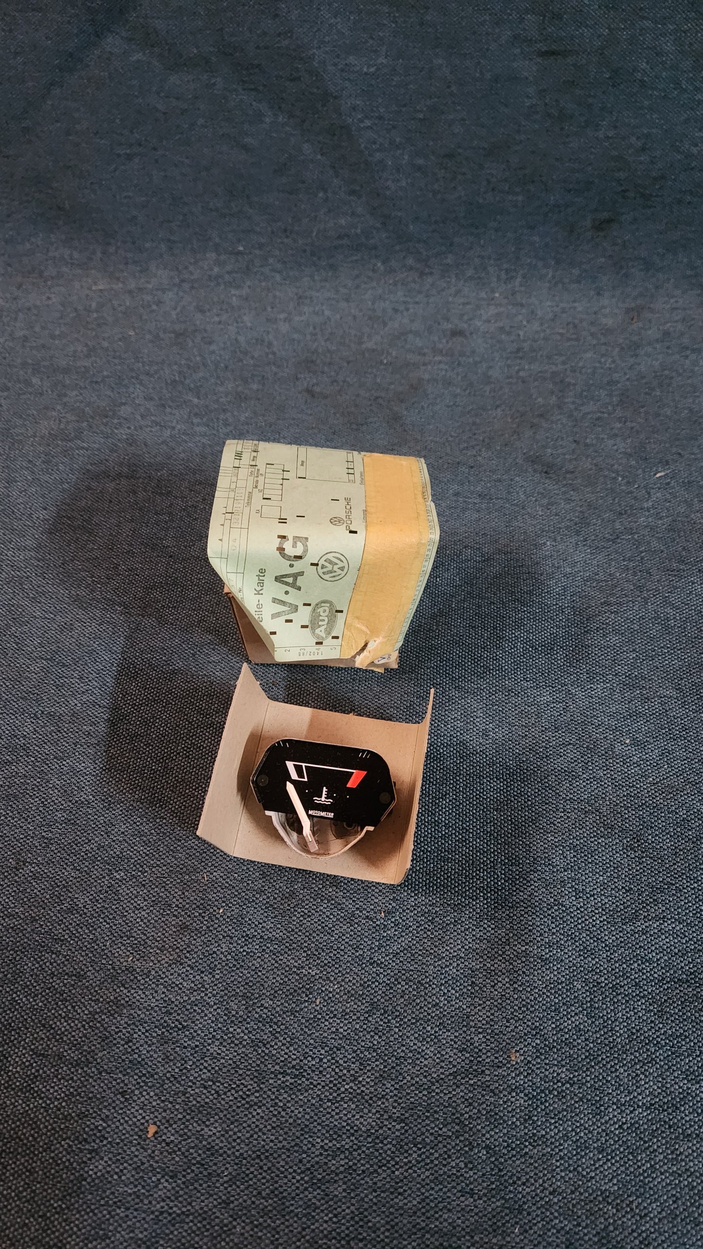 Audi 80 B1 Passat B1 Wassertemperaturanzeige 321919511B Nos D9