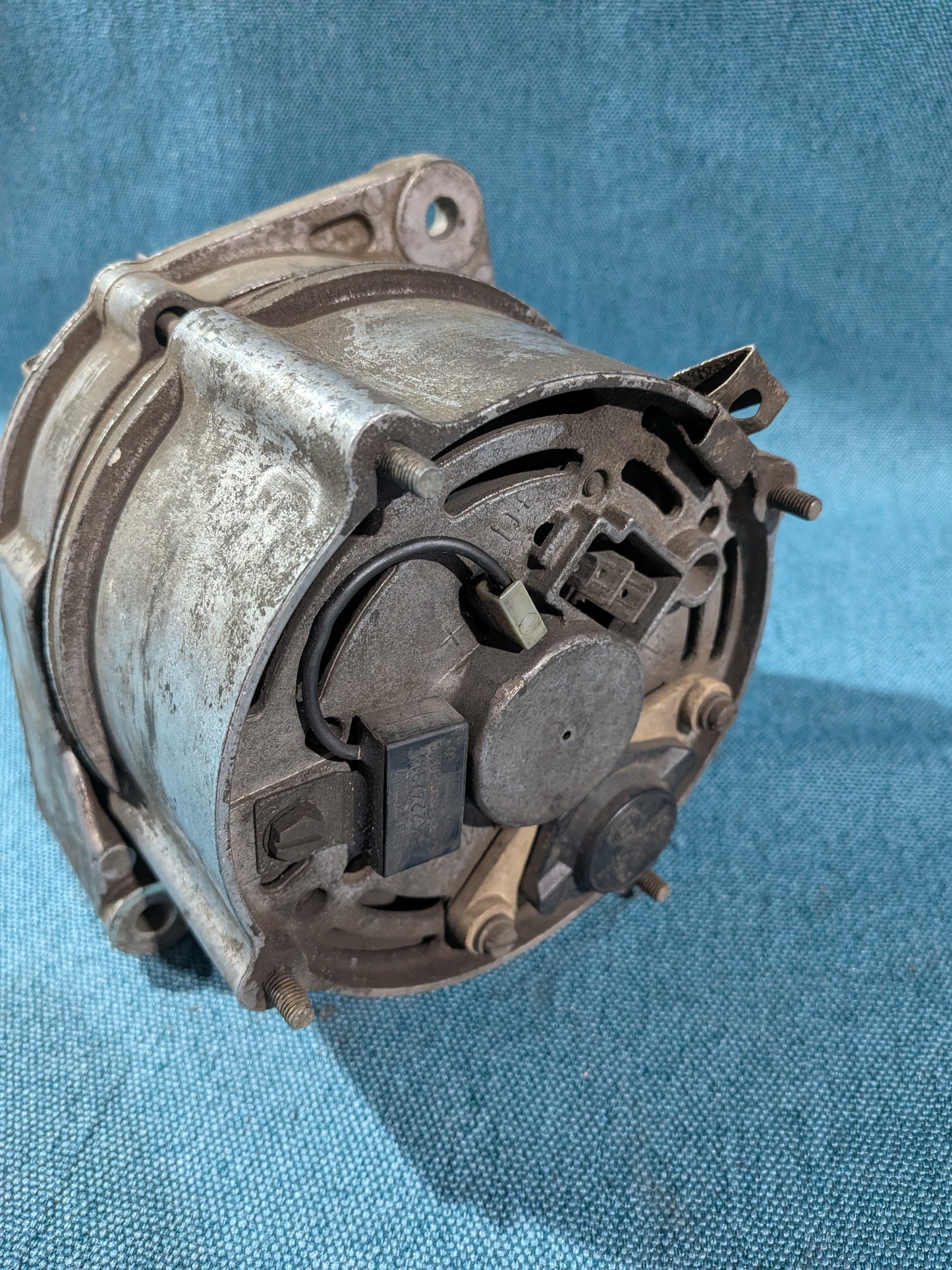 Lichtmaschine Golf/Jetta/Scirocco/Polo/1/Audi 50 036903023L Gebraucht A17