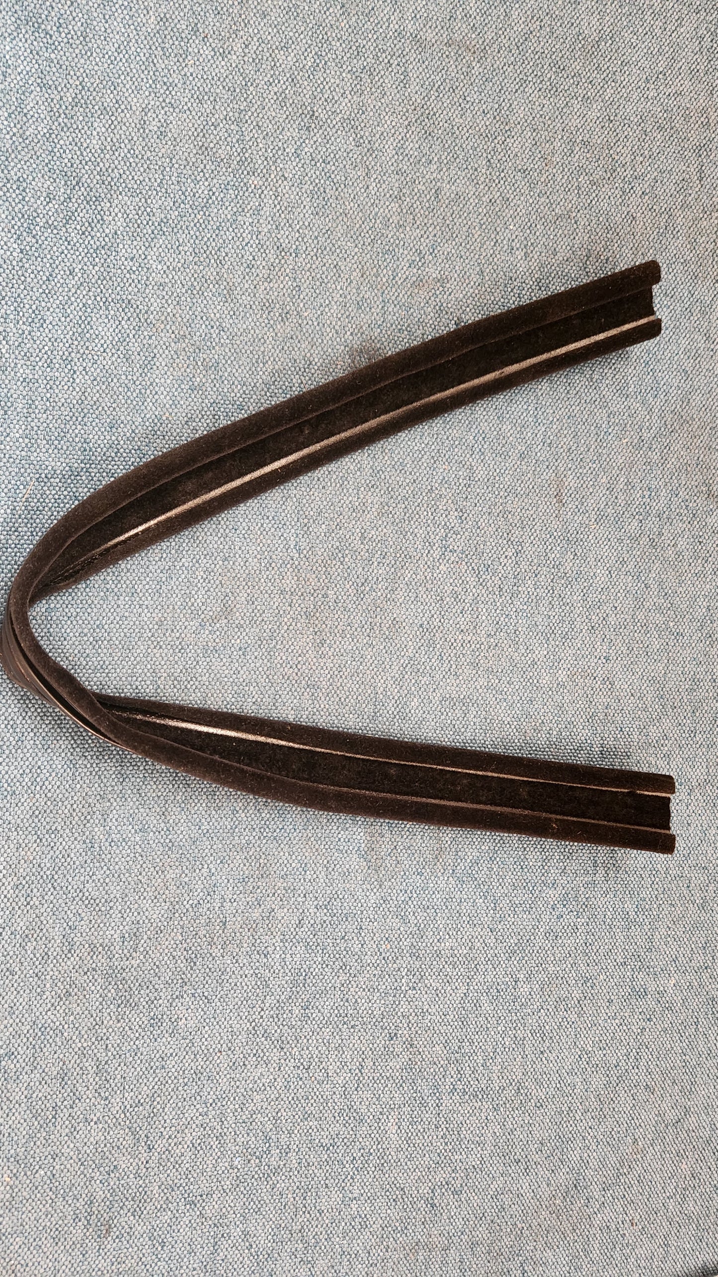 Fensterführung Porsche 944 477837385 Nos J4