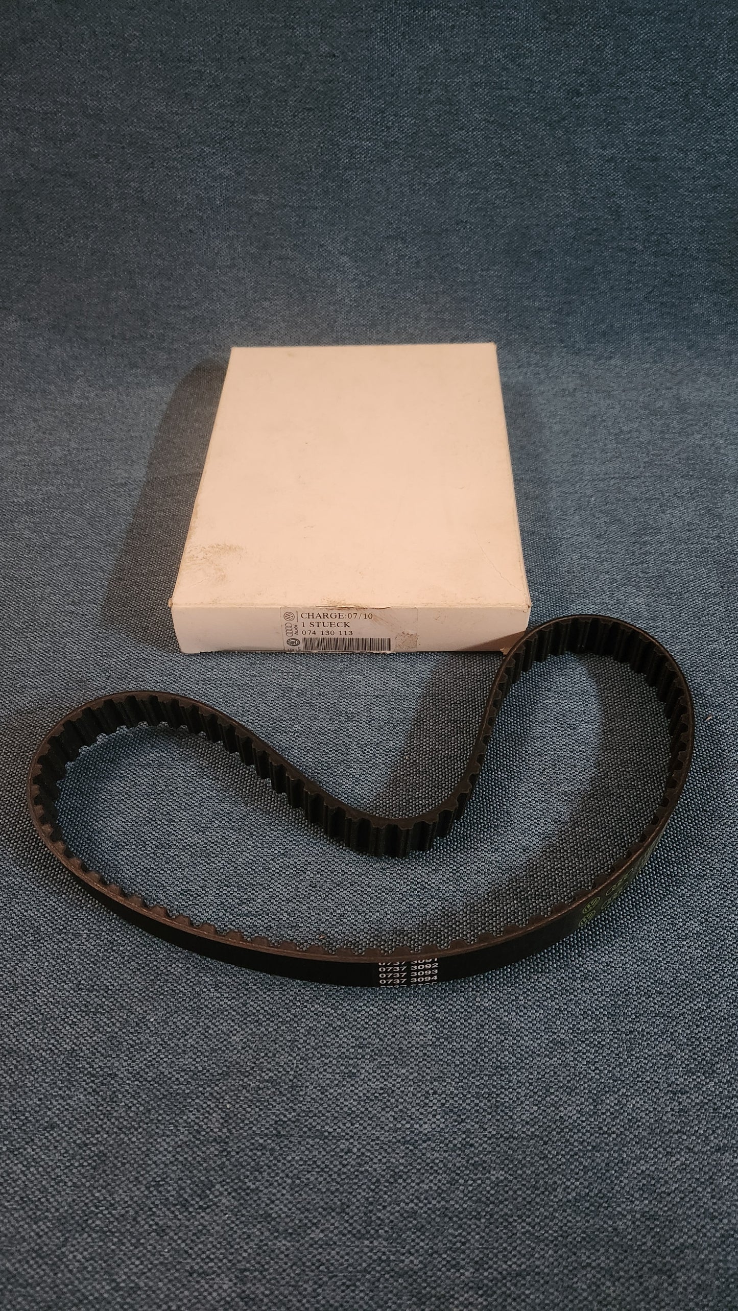 Zahnriemen 2,4D T4 Bus 074130113 NOS H9