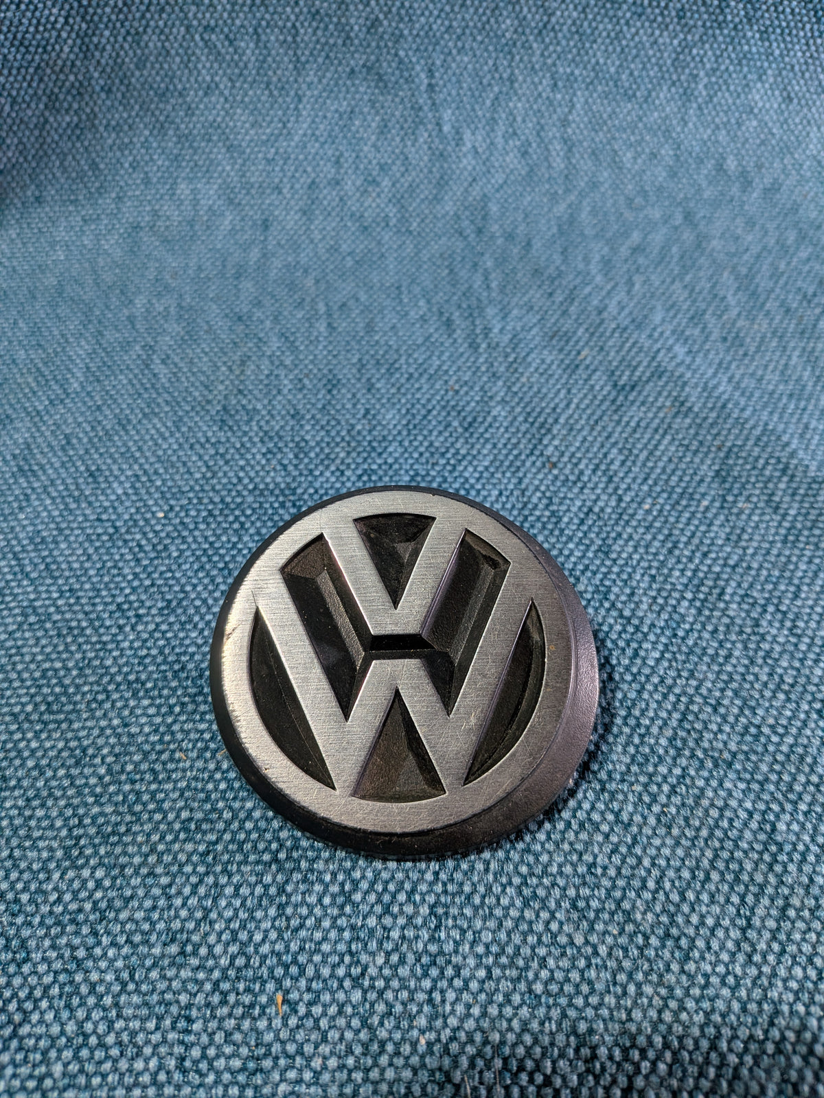 VW Tailgate Emblem Golf/Jetta/2 191853601B Used K2