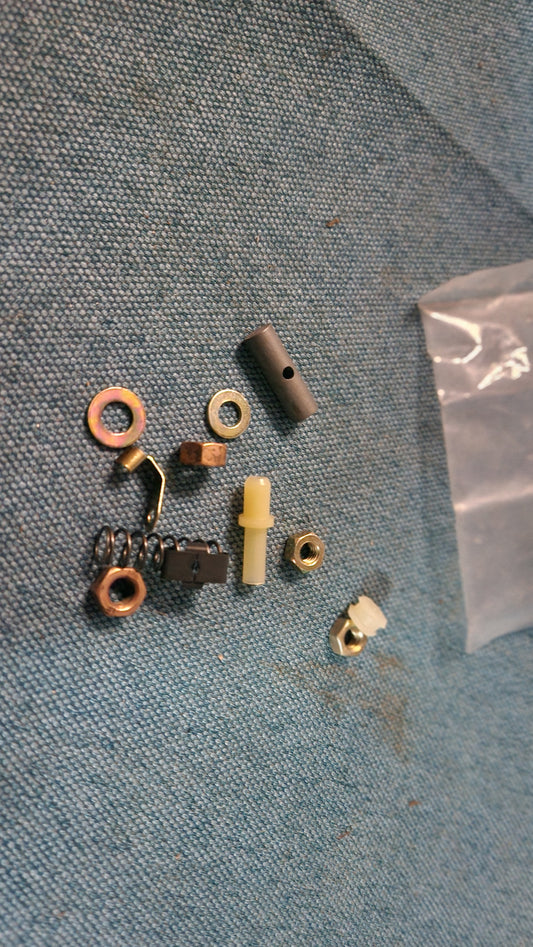 Golf 1 Scirocco 1 Jetta 1 Befestigungssatz für Gaszug 171798101C Nos B2