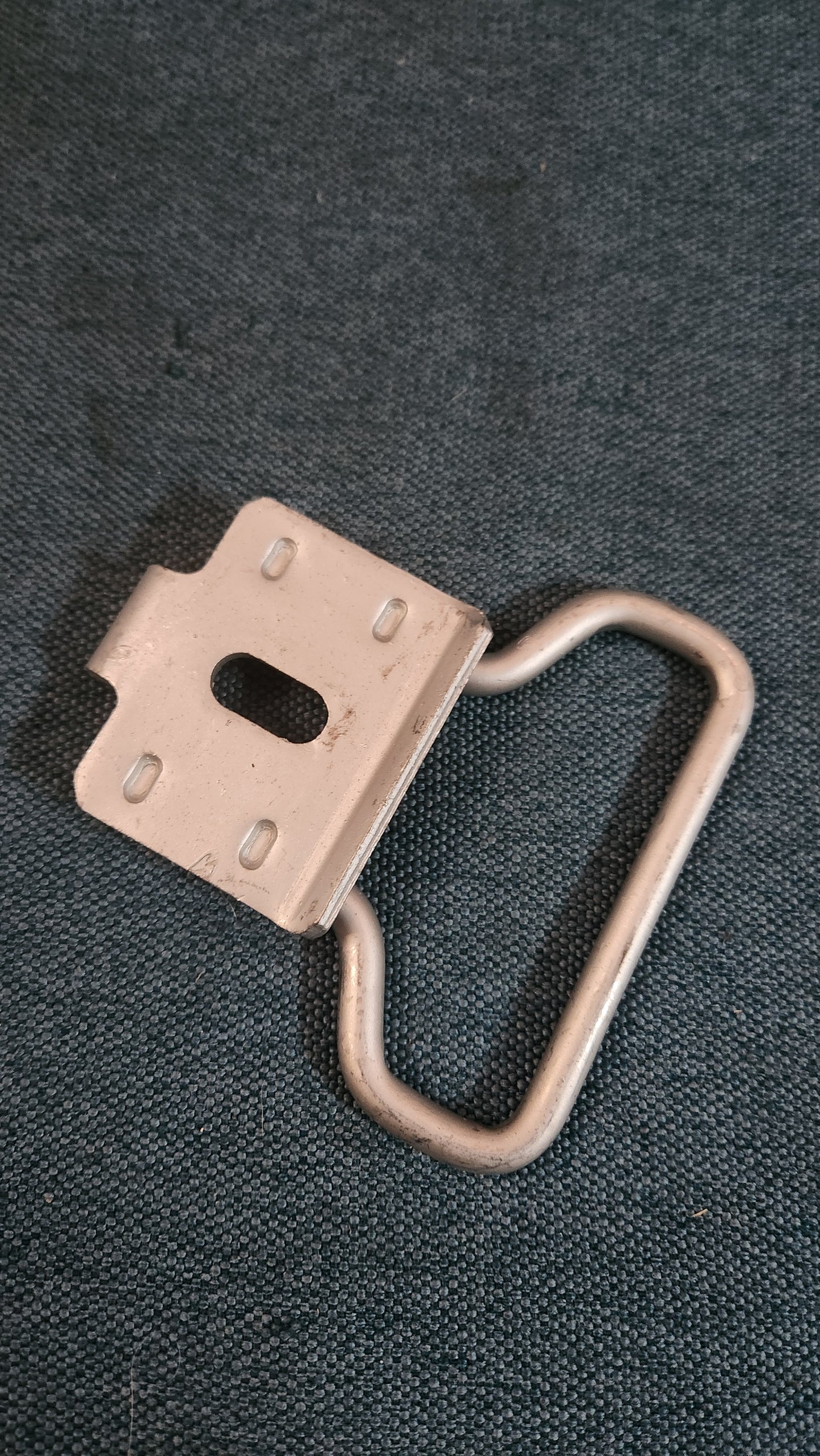 Fanghaken Bügel Motorhaube T4 701806451A Nos I7