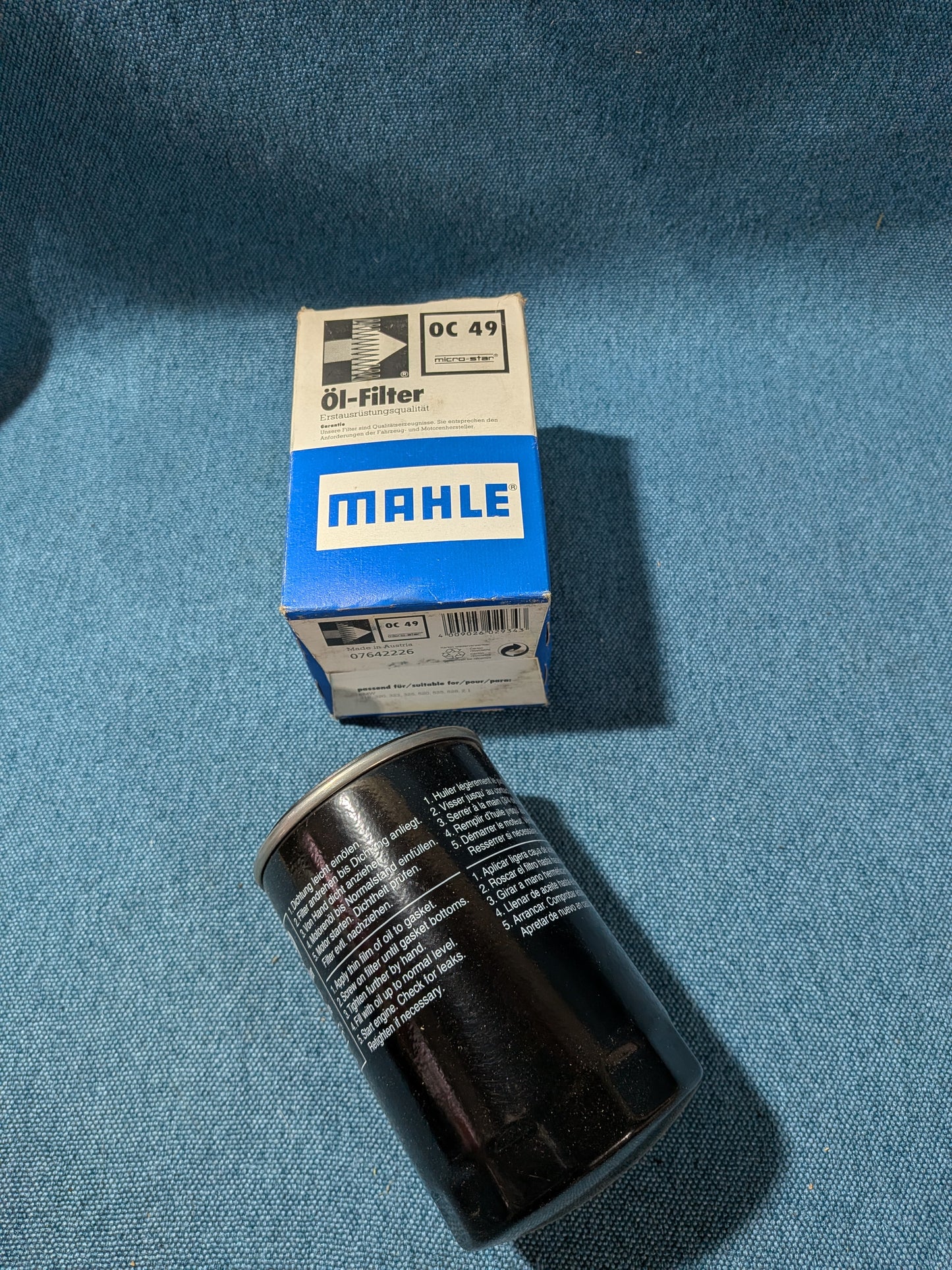Oil filter Mahle OC49 Iltis/Golf/Jetta/1/2/K70/Beetle/Santana/Scirocco/1/2/LT1/Derby/Passat/B1/B2/B3/B4/Polo/1/86C/Golf 3/Vento/T4 Bus/Corrado/Caddy14D/Audi 80/90/B2/B3/B4/100/200/C1/C2/C3/C4/50/A4 B5/A6 C4 89201808900 NOS/New A26