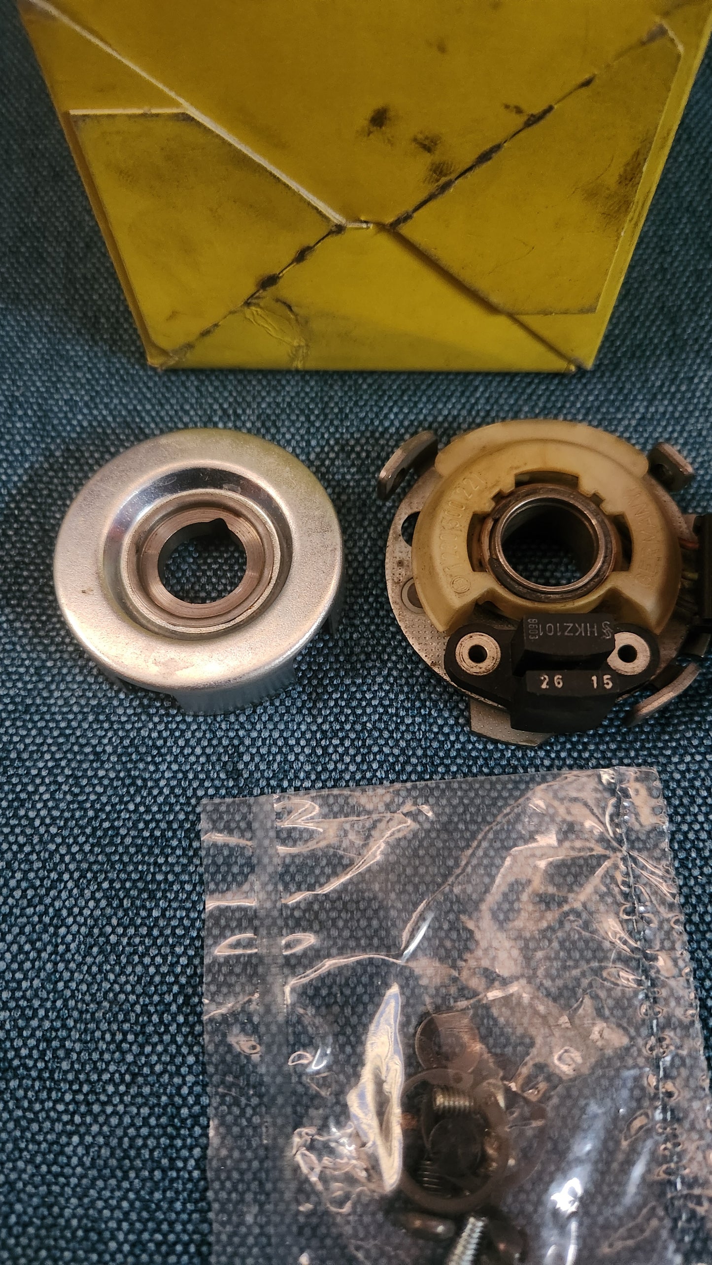 Hall sensor Facet Golf/Jetta/1/2/Passat 32B B2/Scirocco 2 034998065 Nos/New N1