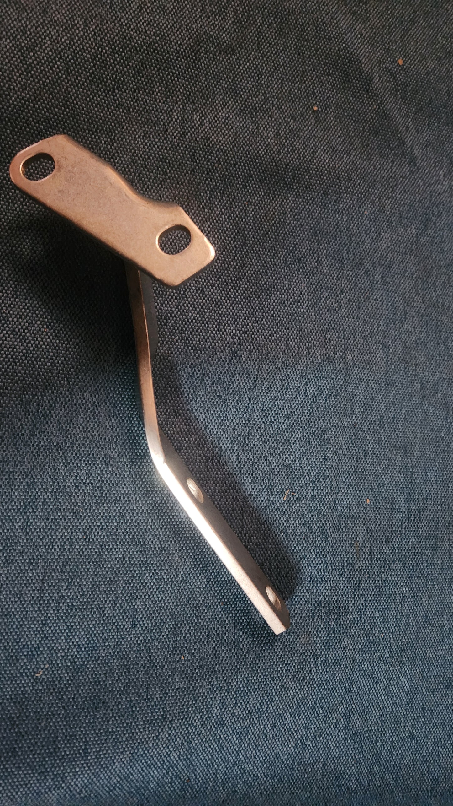 Passat B4 hood hinge, engine hood hinge 3A0823302A Nos A2