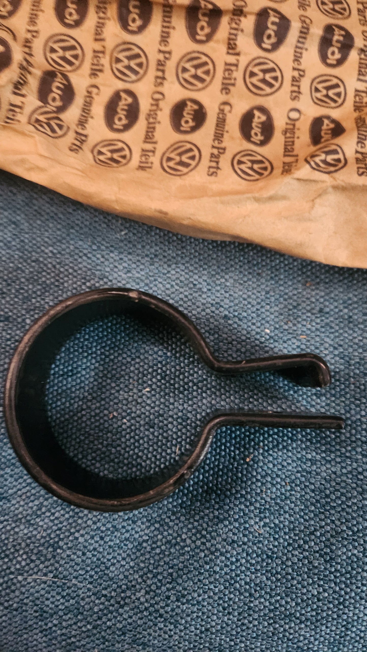 Auspuffschelle Käfer Typ1/3 T1 T2 Karmann Ghia Kübelwagen 131405375A Nos S4