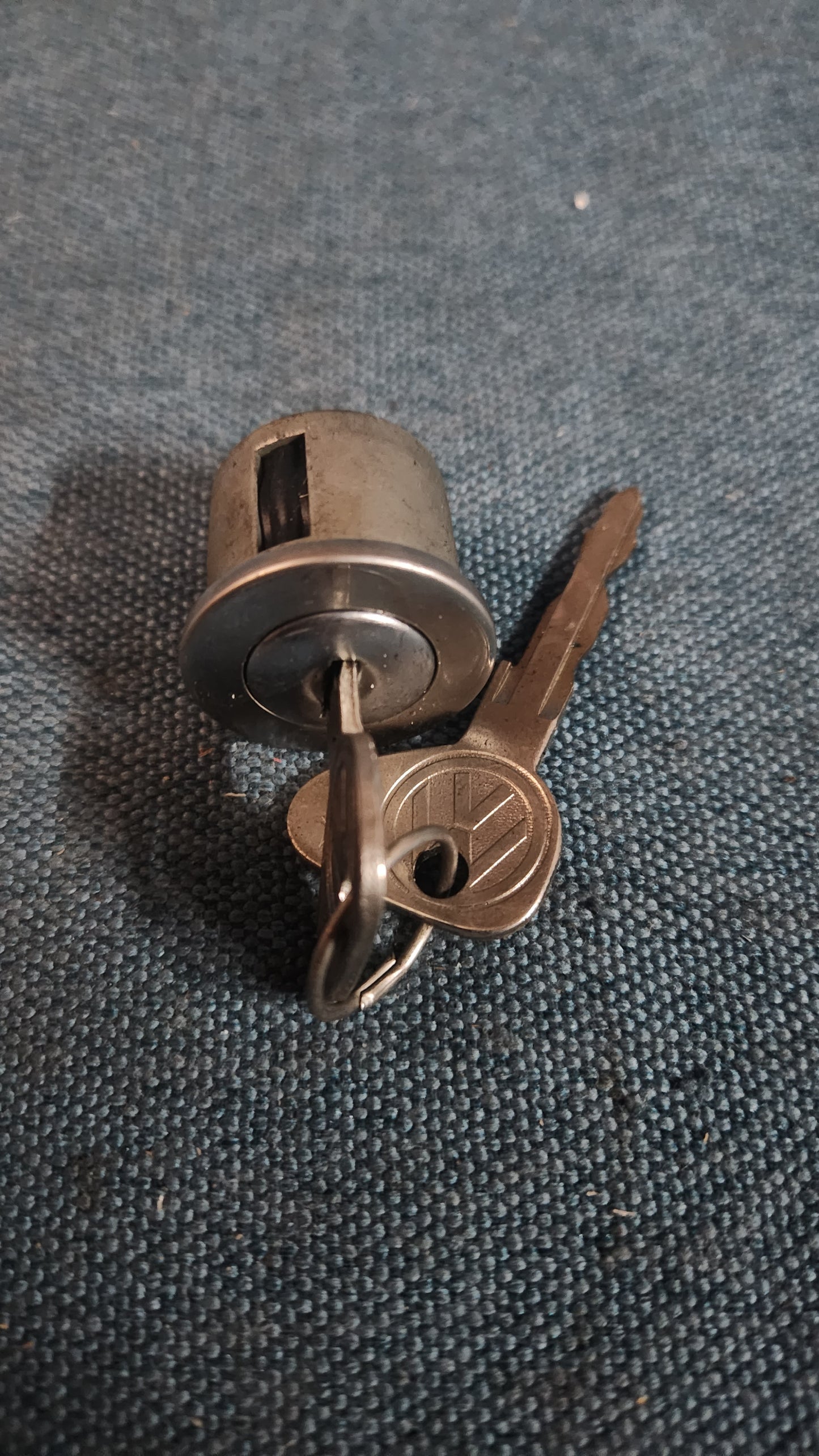 T2 Bus Transporter Zündschloss 311905855 Nos G5