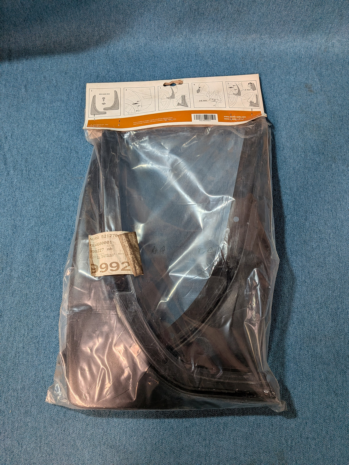 Roiskeläpät Skoda Octavia 2 20230222111 NOS B13