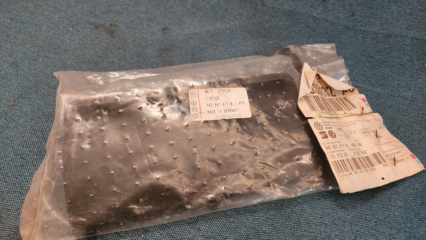 Passat 35I B4 fuse box cover 3A0857917B Nos A3