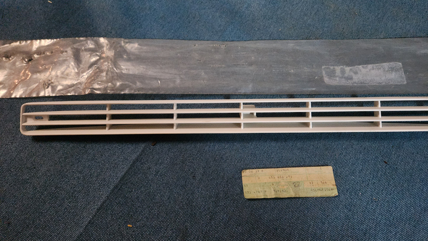 Audi 80 B2 Coupe Type 81/85 Ventilation Grille Cover Urquattro 855853215 Nos B2