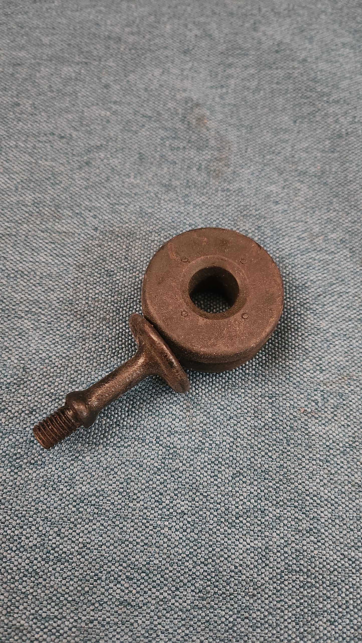 Stabilager Vorne Passat 35I/B3/B4 357411327 Nos K8