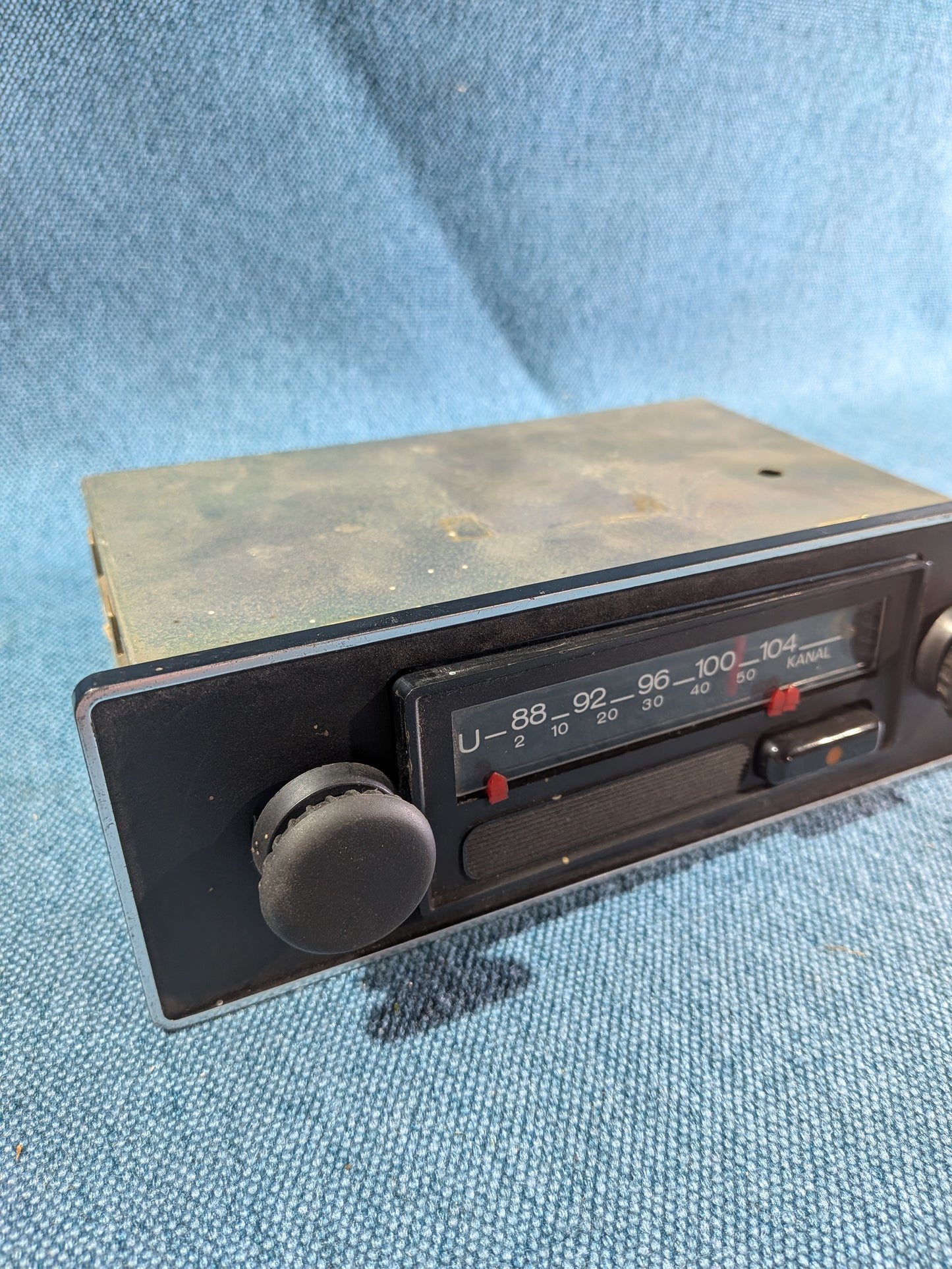 Radio Hitachi KM-1036 171035175B Used E11