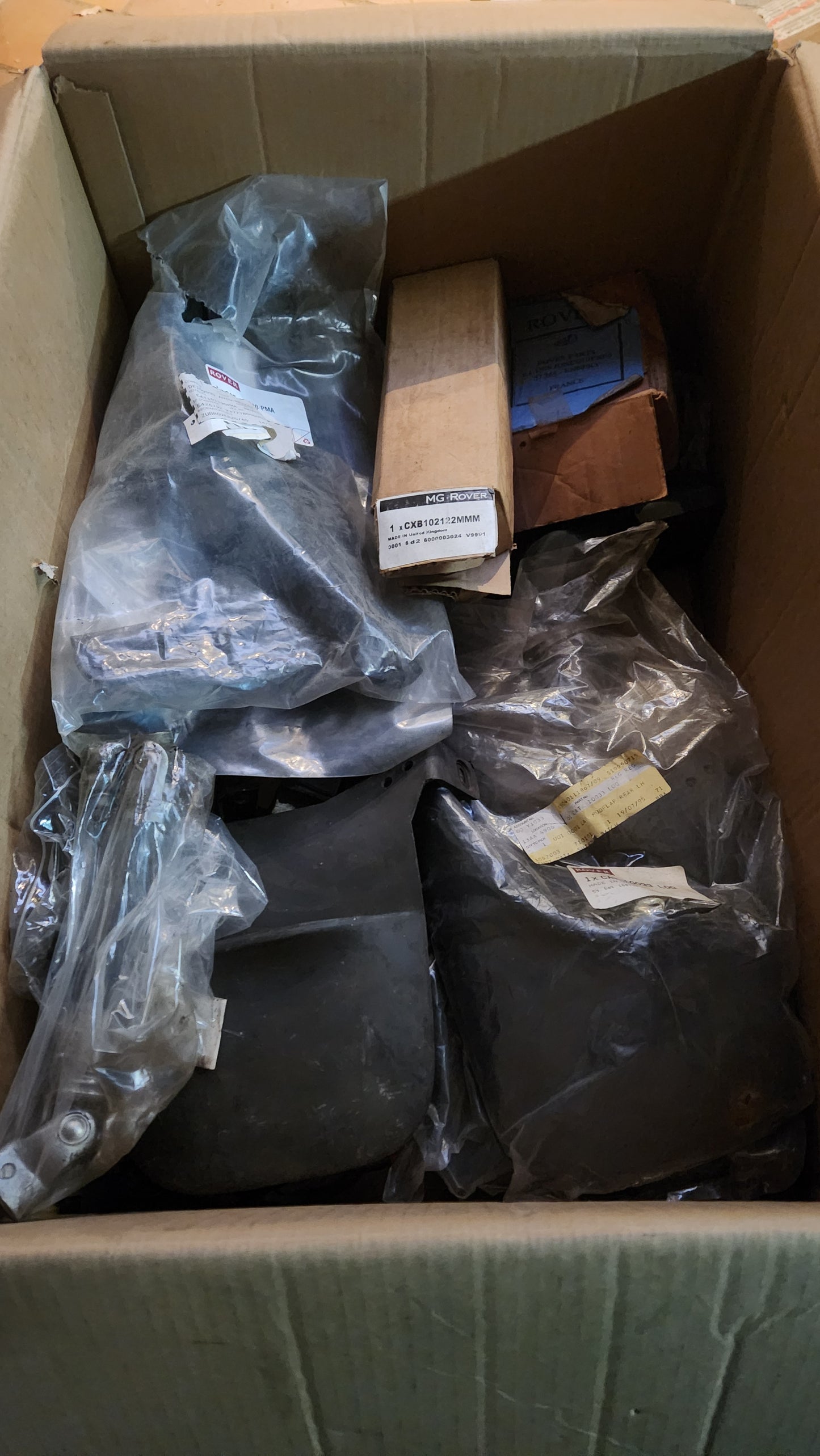 Rover Konvolut Packet Mystery Box  MG MGF 200 400 600 75 800 Oldtimer 31,5KG