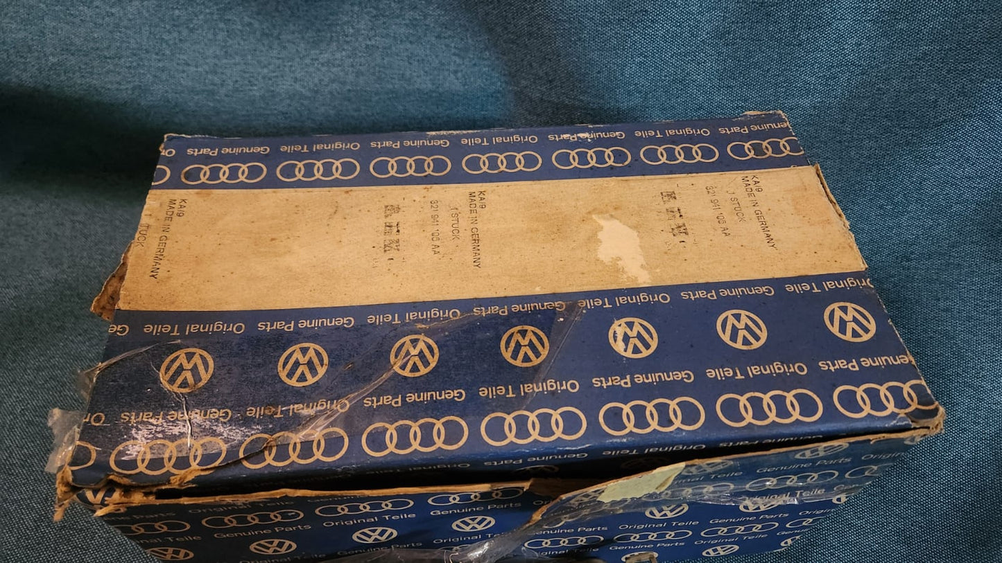 Scheinwerfer Passat B1 321941106AA NOS A1