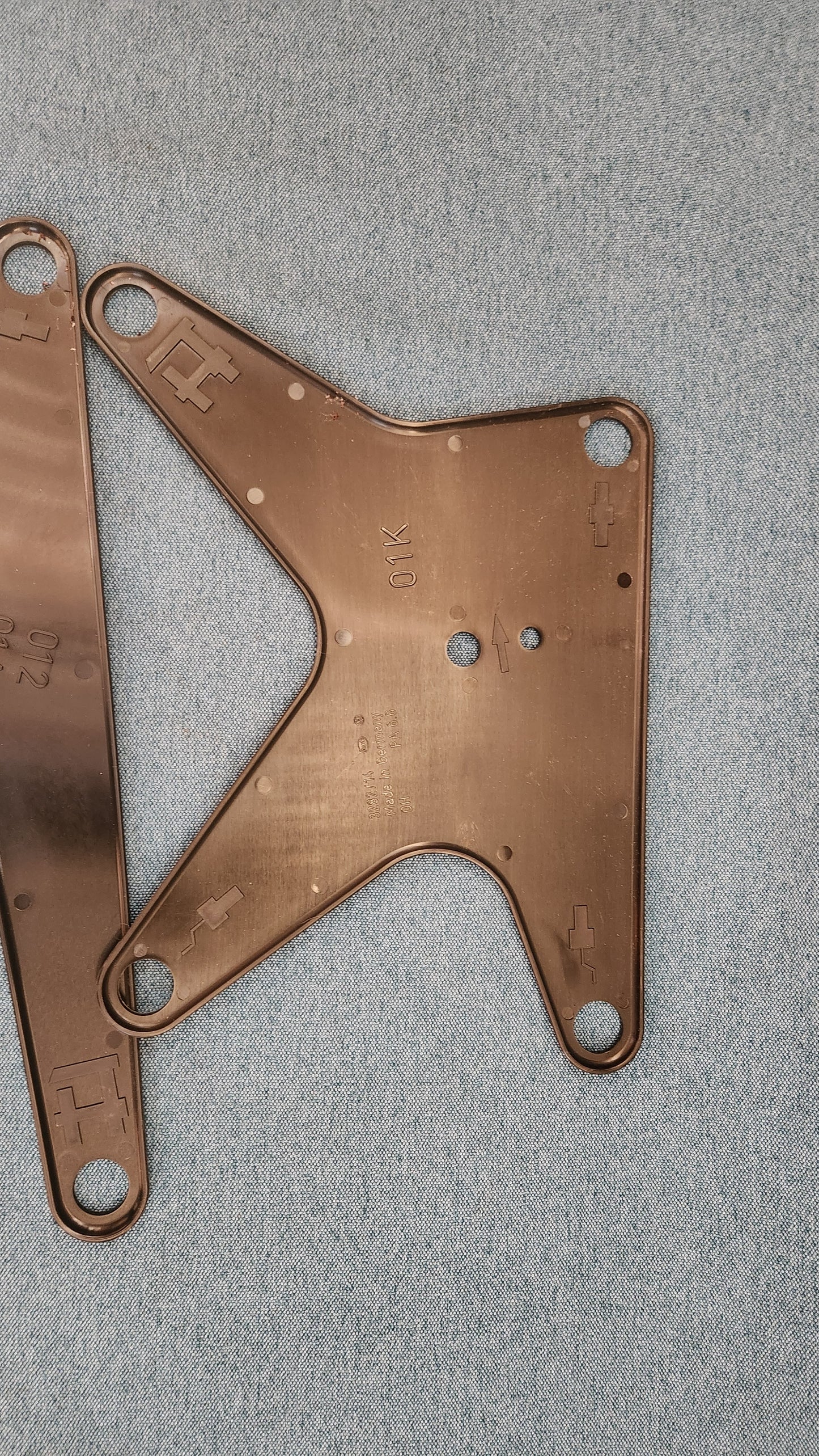 Matra 3282/10+/14 Adjusting Plate for Transmission Mount NOS N4