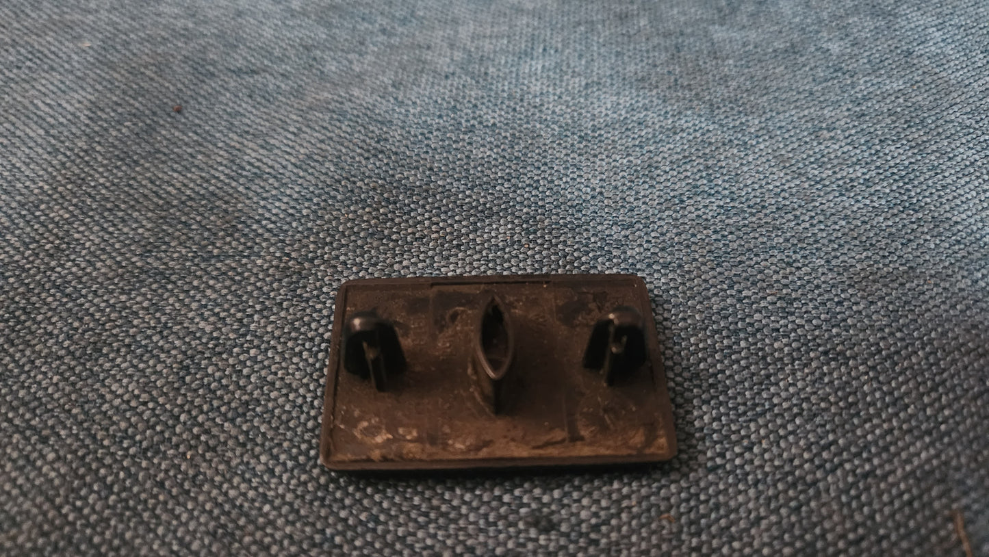 CL Kotflügelemblem Golf/Jetta2 191853688P Nos H7